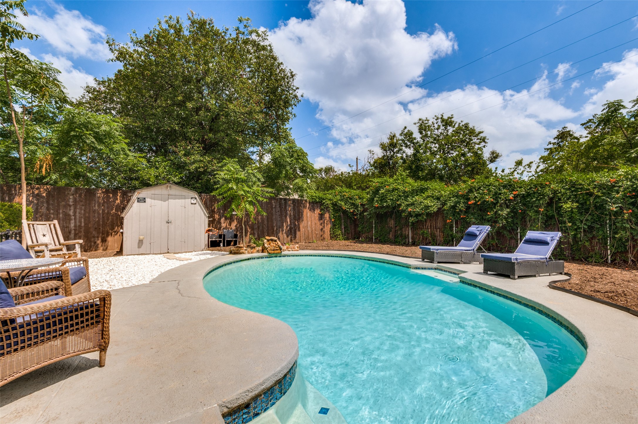 4006 Walnut Hill Lane Dallas TX 75229