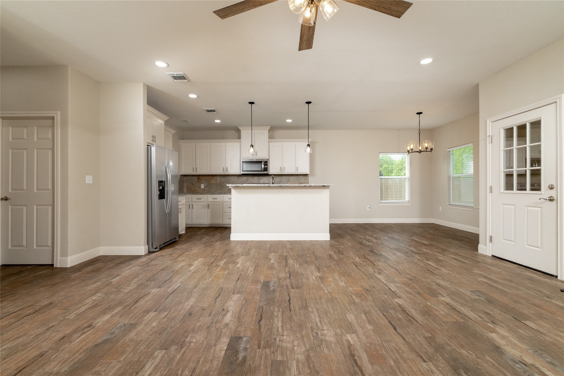 405 Titus Drive Springtown TX 76082