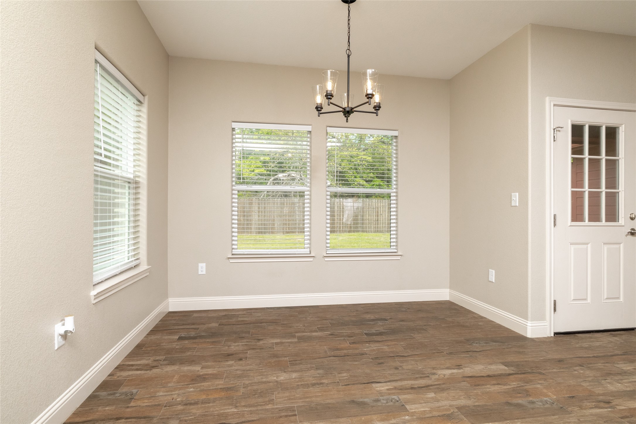 405 Titus Drive Springtown TX 76082
