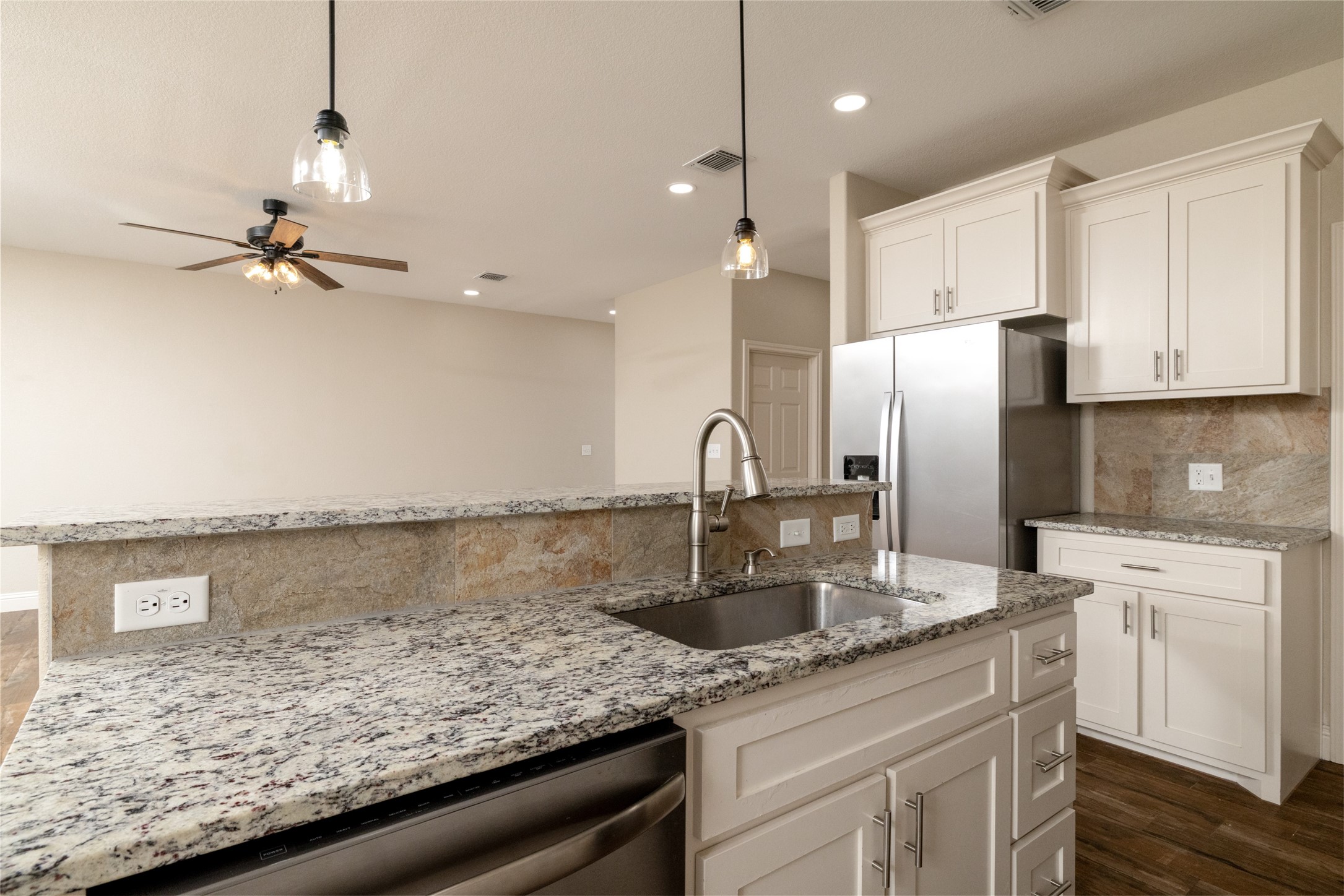 405 Titus Drive Springtown TX 76082