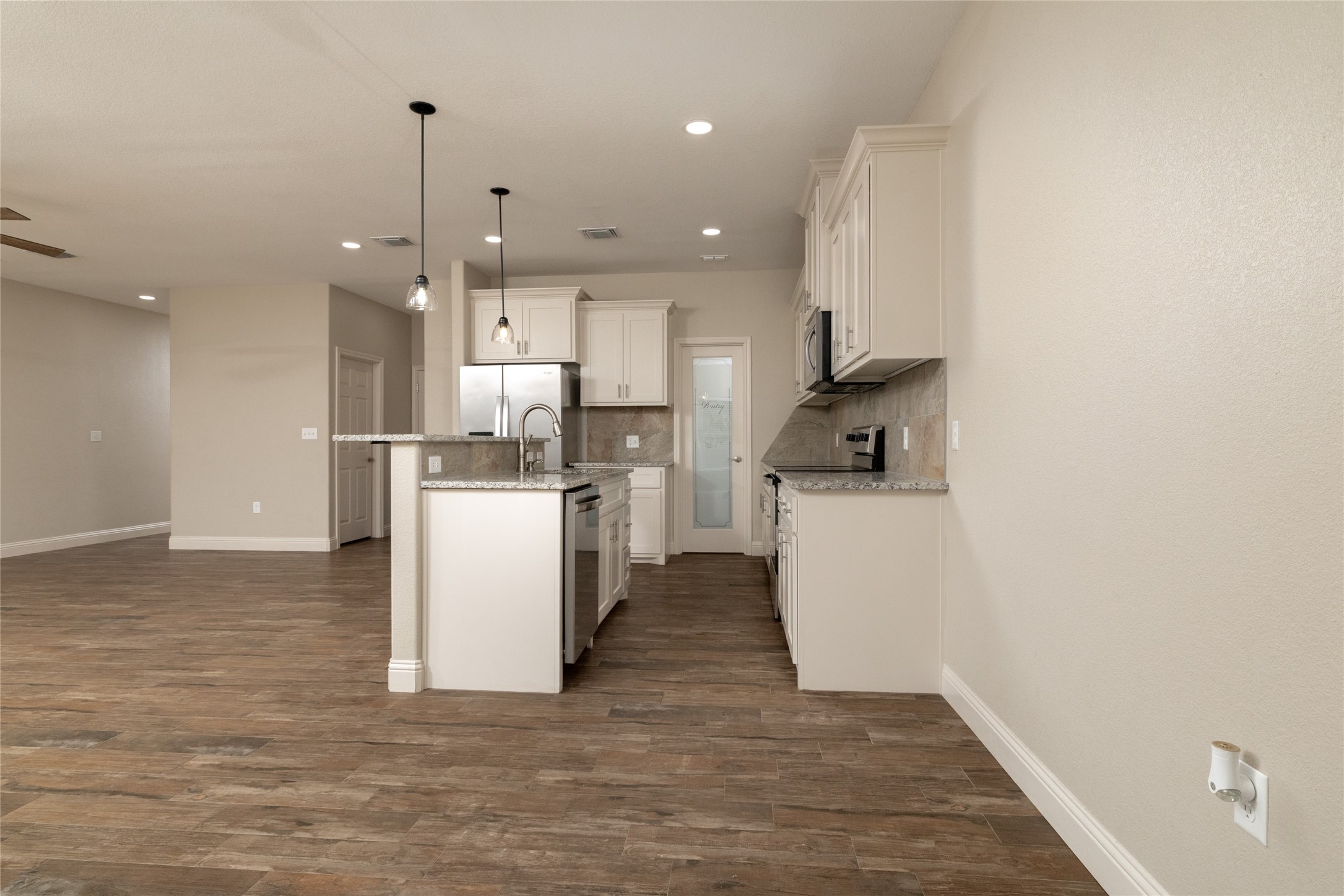 405 Titus Drive Springtown TX 76082