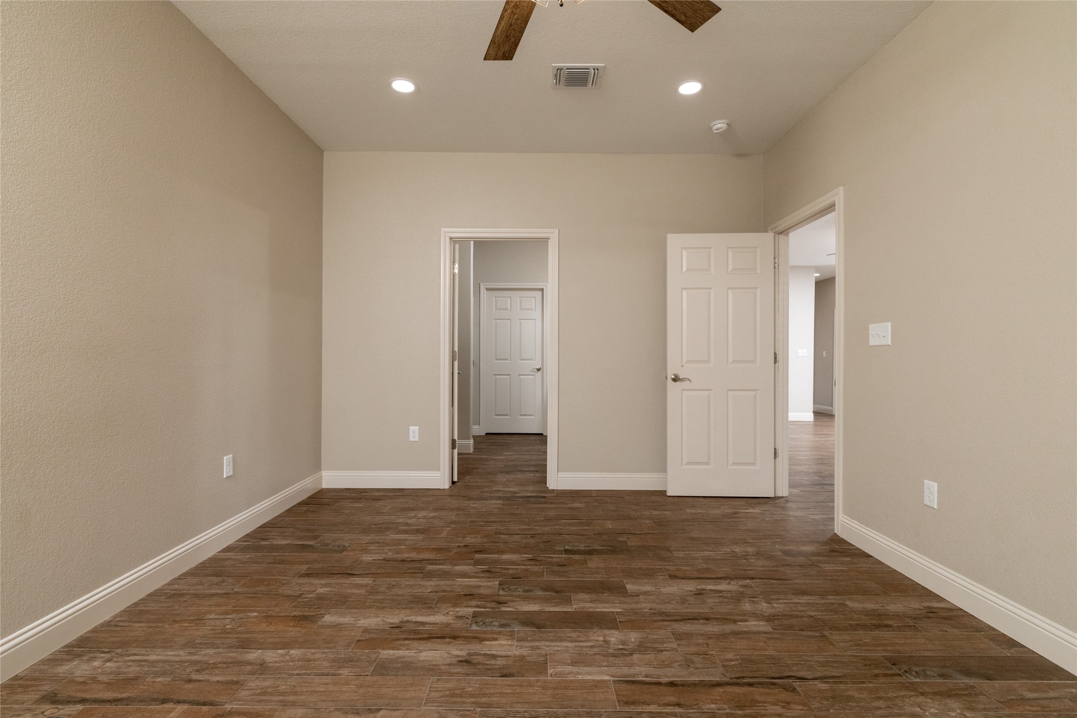 405 Titus Drive Springtown TX 76082