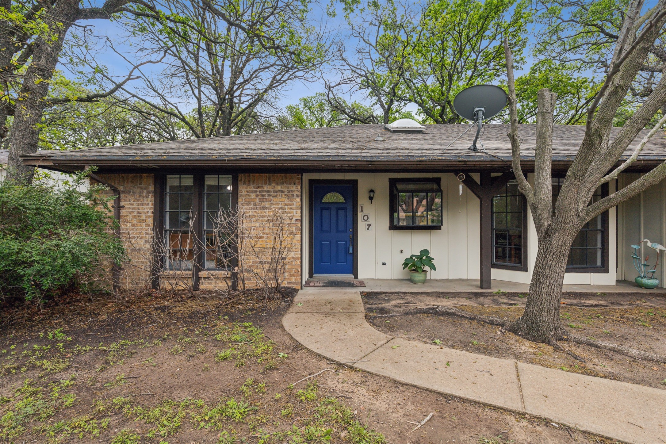 107 Camelot Drive Weatherford TX 76086