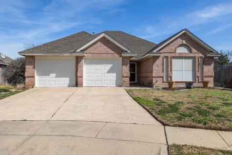 2400 Casey Court Arlington TX 76013