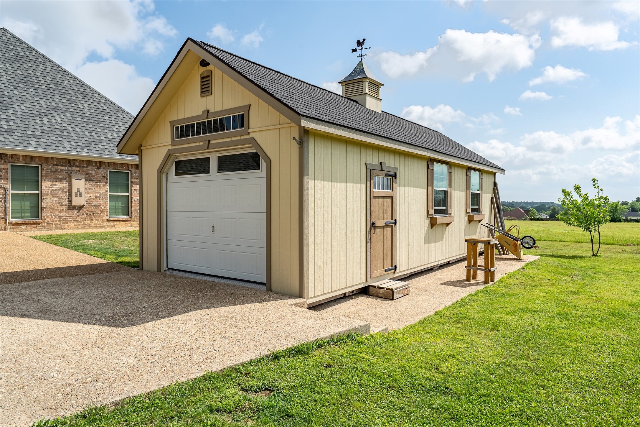 17555 County Road 1108 Flint TX 75762