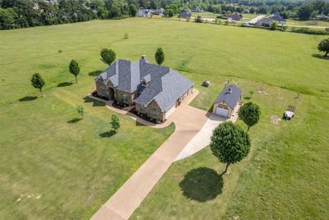 17555 County Road 1108 Flint TX 75762