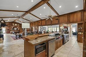 1100 Vz County Road 3419 Wills Point TX 75169