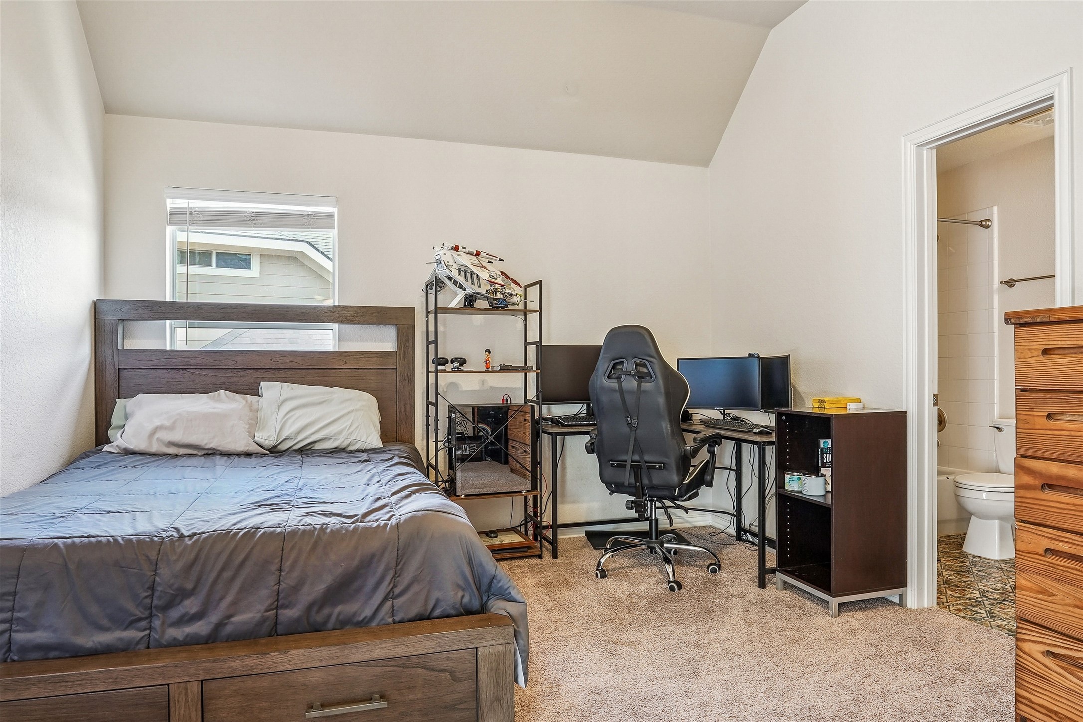 9008 Thompson Drive Argyle TX 76226