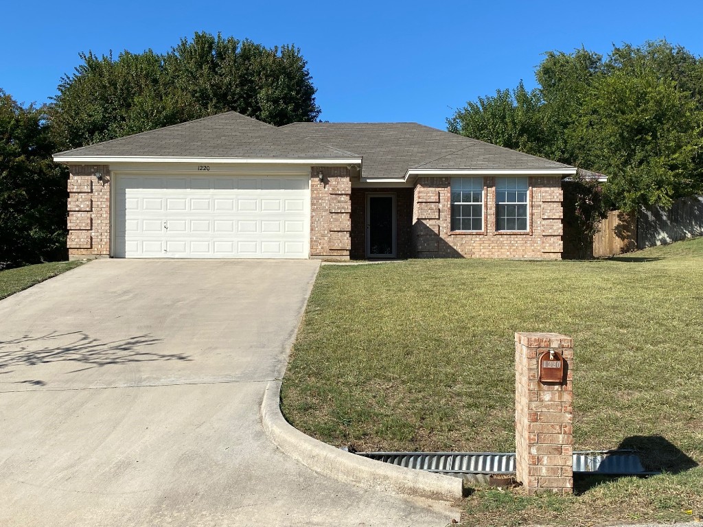 1220 W Main Street Decatur TX 76234