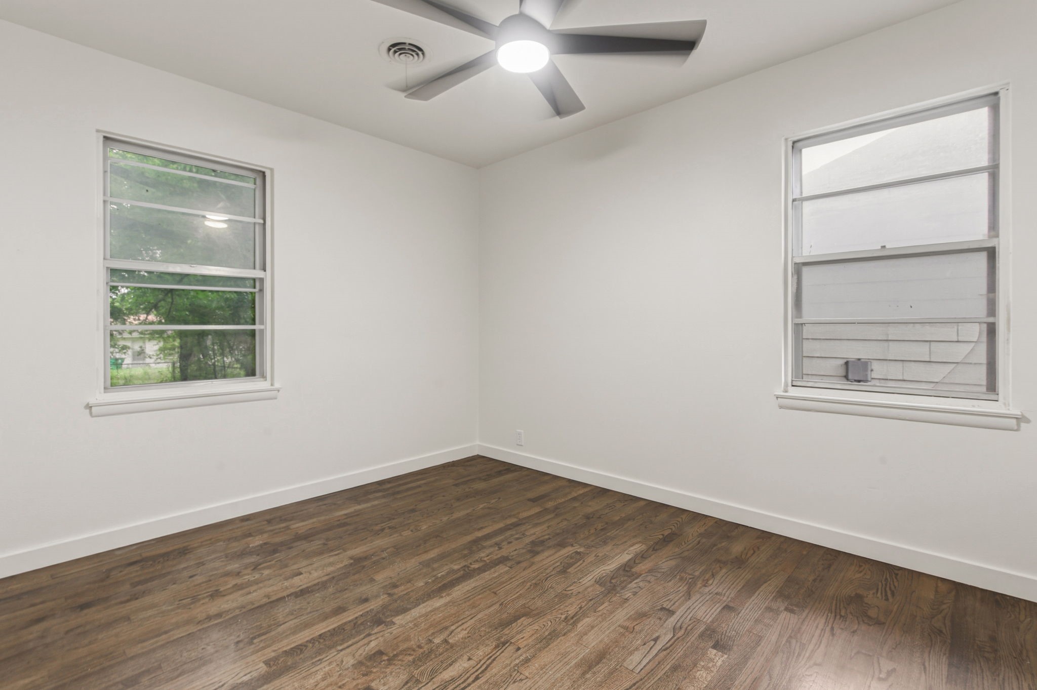3937 Woodlane Avenue Haltom City TX 76117
