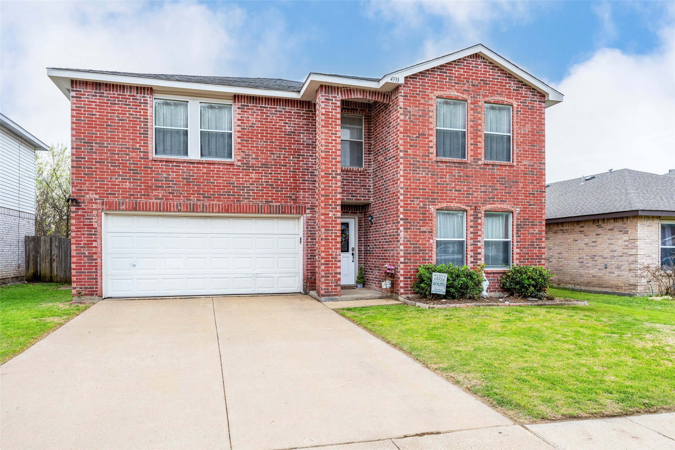 4333 Meadowknoll Drive Fort Worth TX 76123