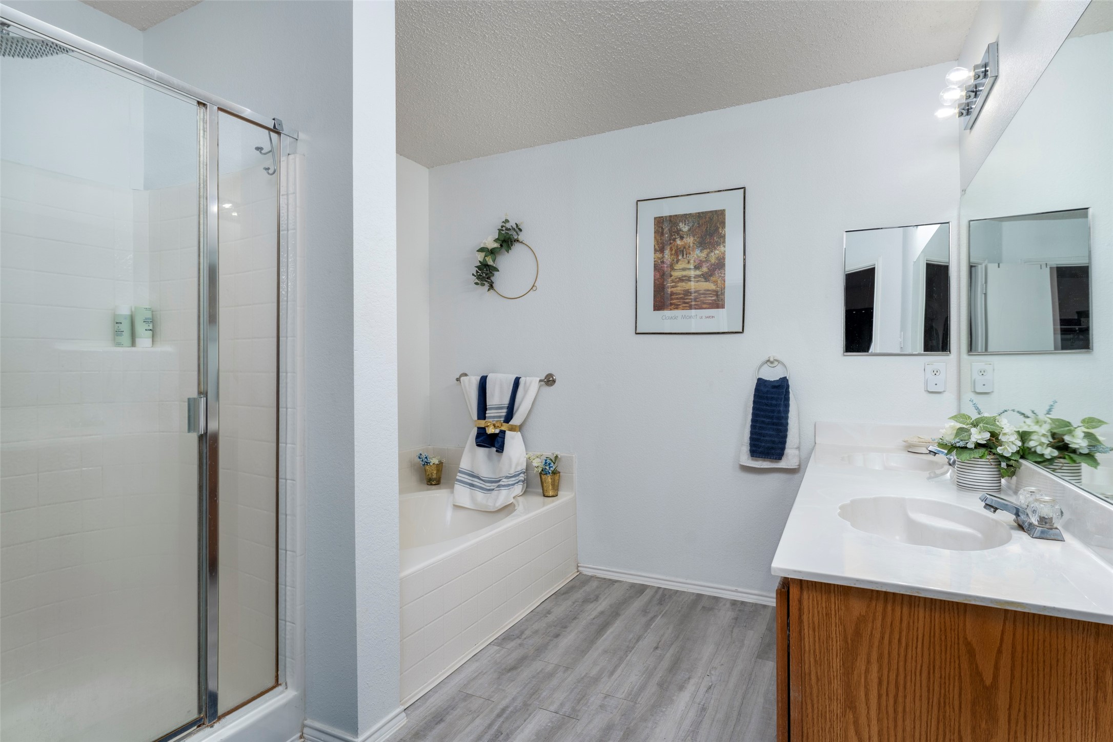 4333 Meadowknoll Drive Fort Worth TX 76123