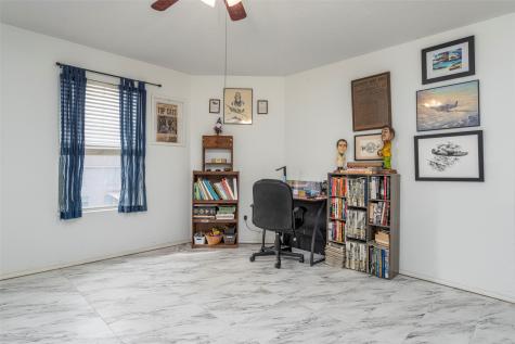4333 Meadowknoll Drive Fort Worth TX 76123