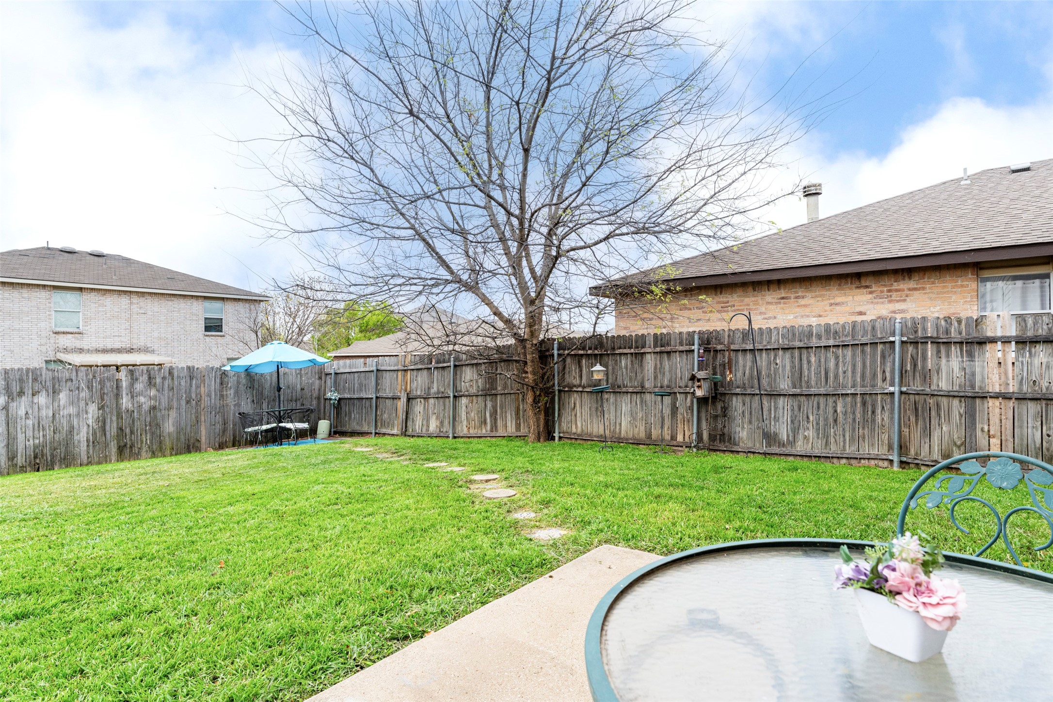 4333 Meadowknoll Drive Fort Worth TX 76123