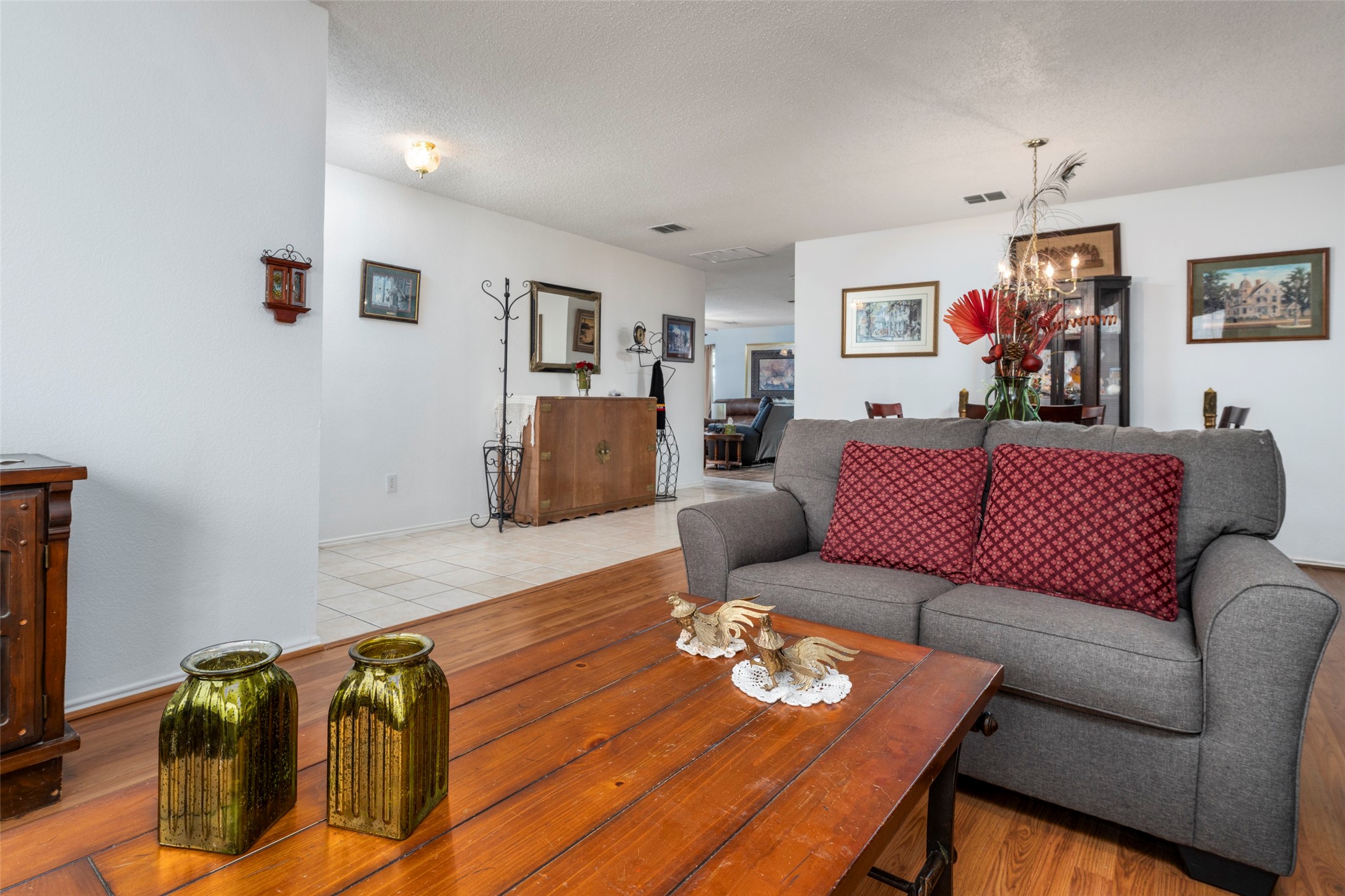 4333 Meadowknoll Drive Fort Worth TX 76123