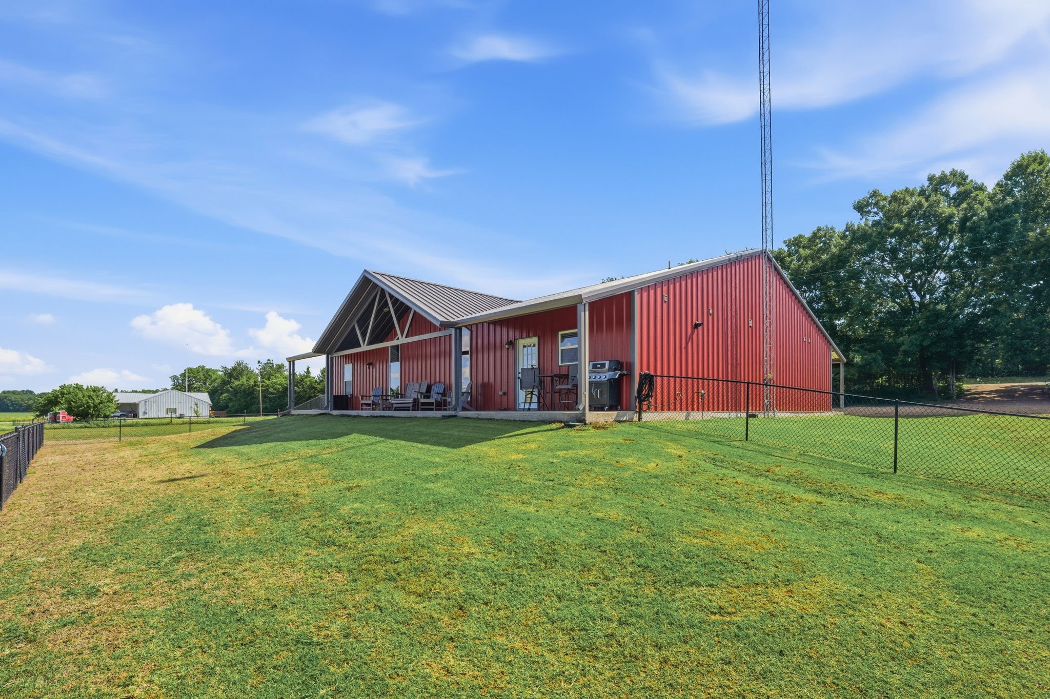 3027 NW State Highway 11 Leonard TX 75452