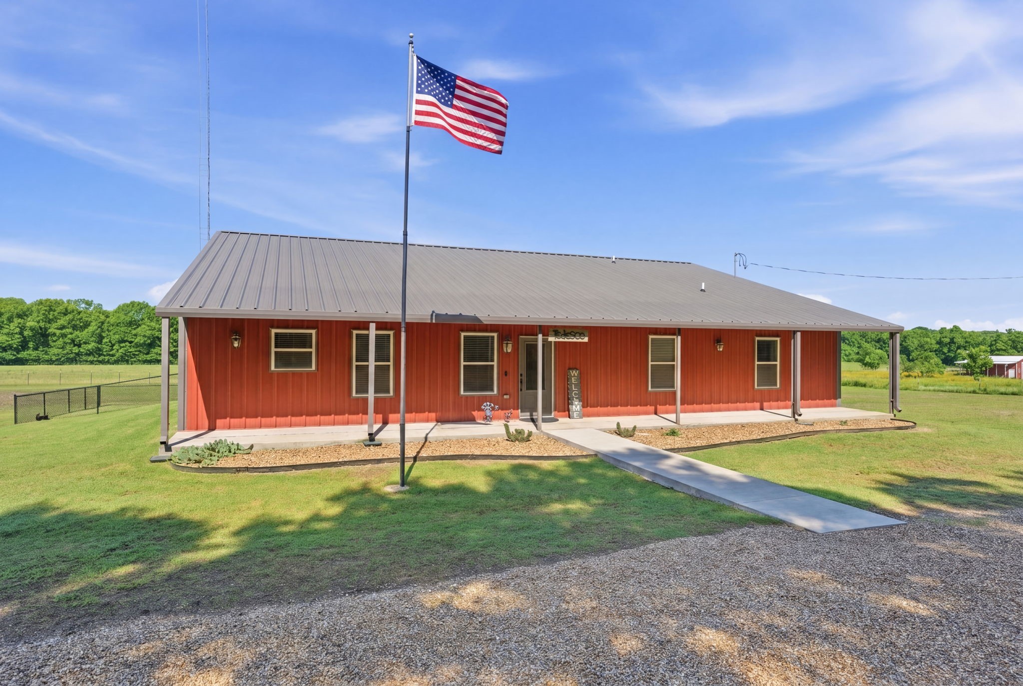 3027 NW State Highway 11 Leonard TX 75452