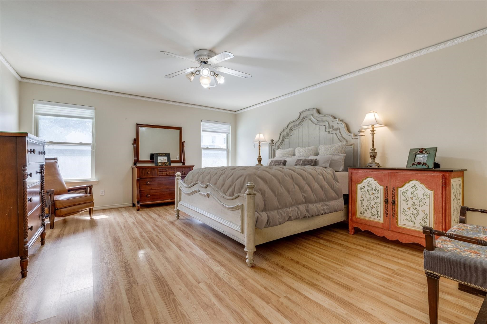 4558 Shady Hill Drive Dallas TX 75229
