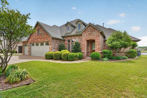 2312 Marseilles Court Granbury TX 76048