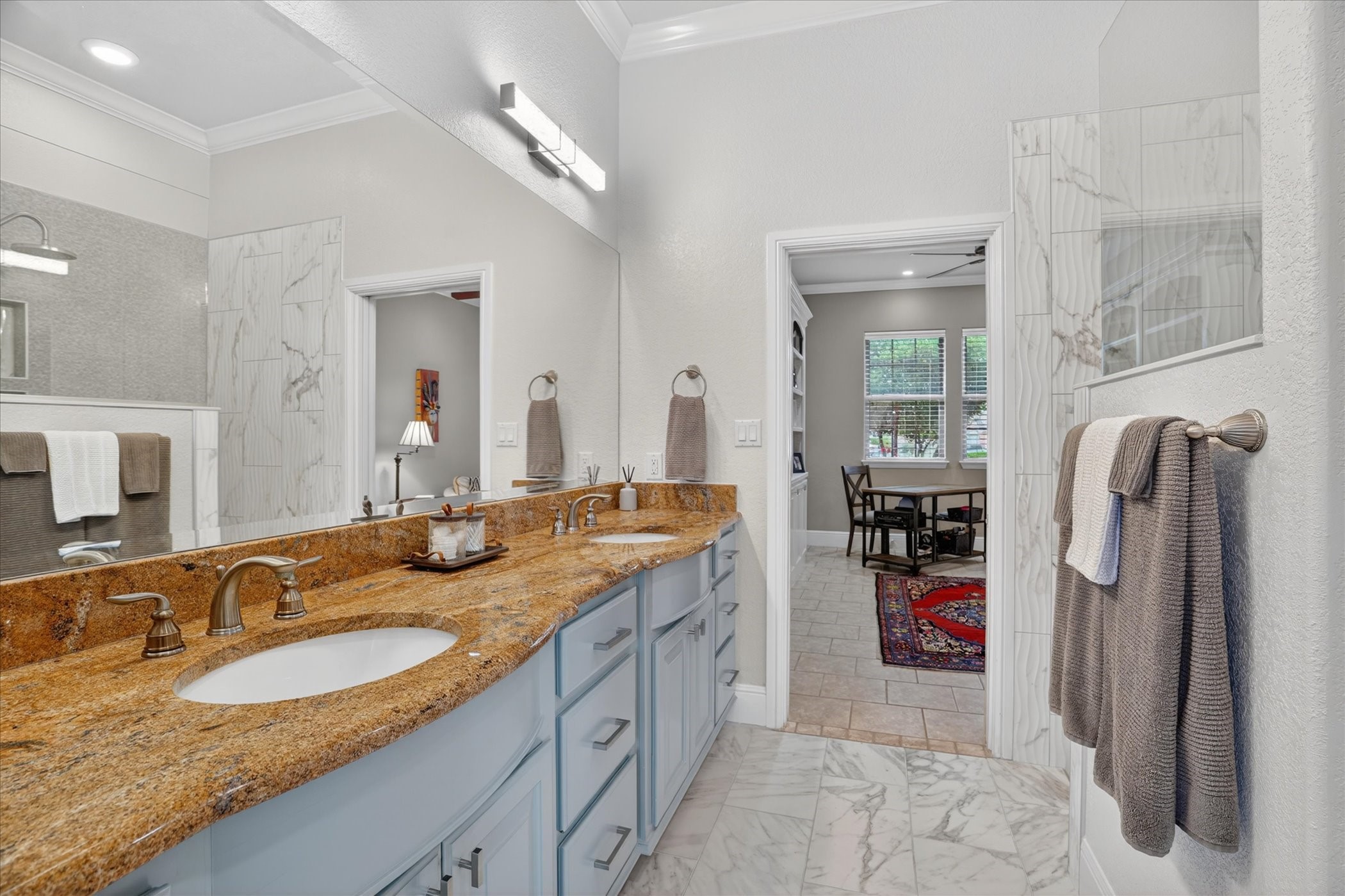 2312 Marseilles Court Granbury TX 76048