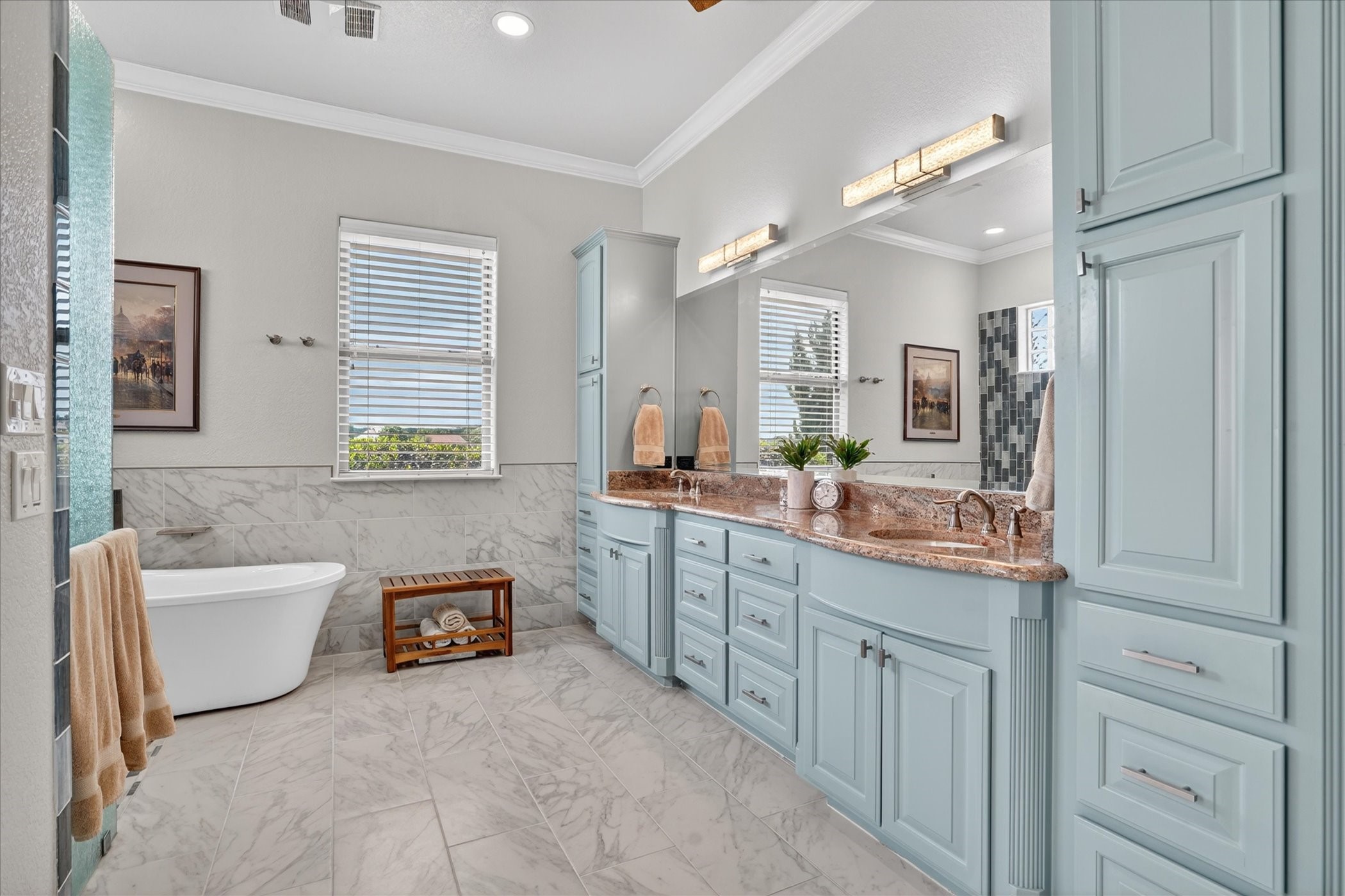 2312 Marseilles Court Granbury TX 76048