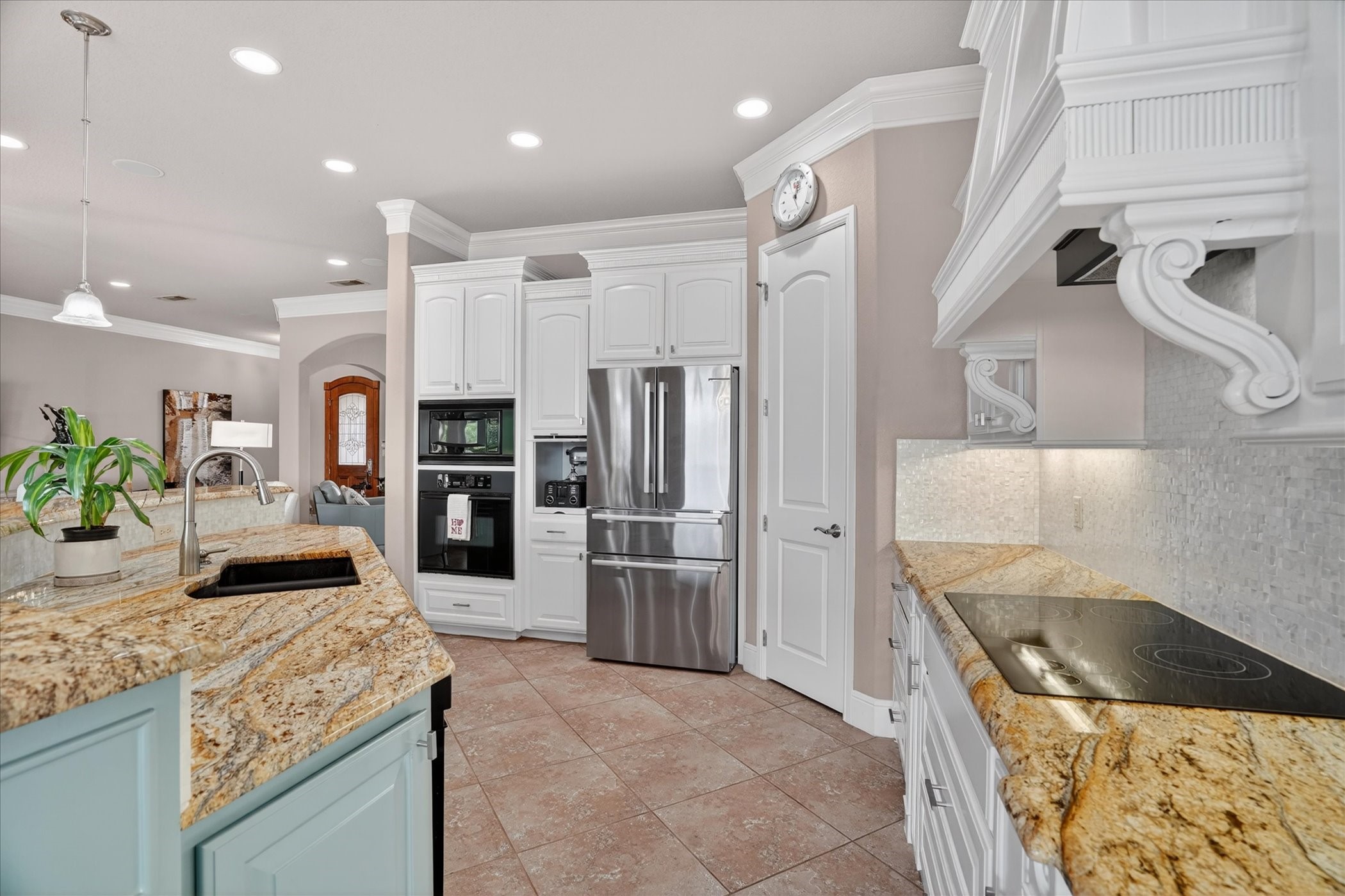 2312 Marseilles Court Granbury TX 76048
