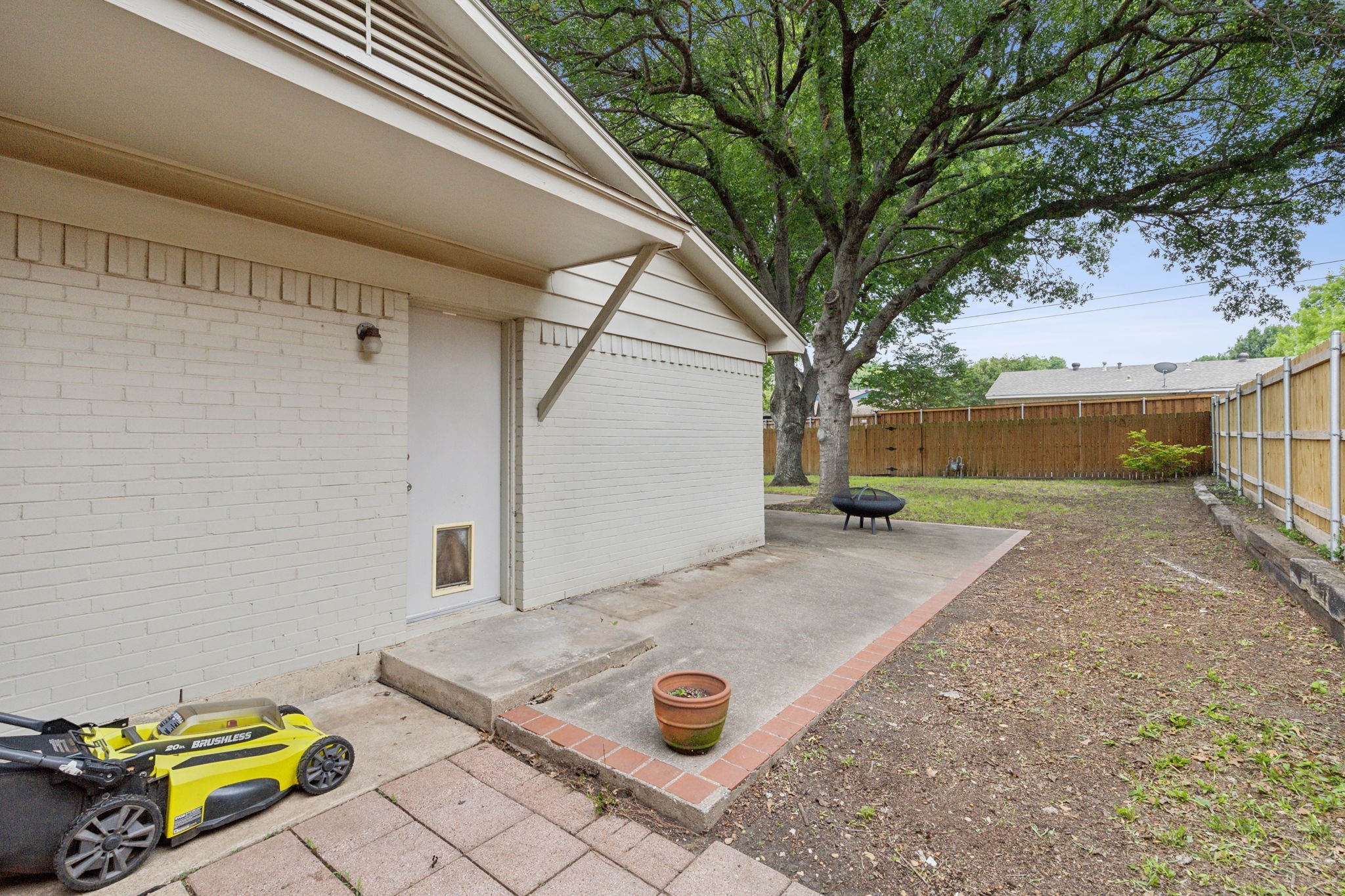1219 Northlake Drive Richardson TX 75080