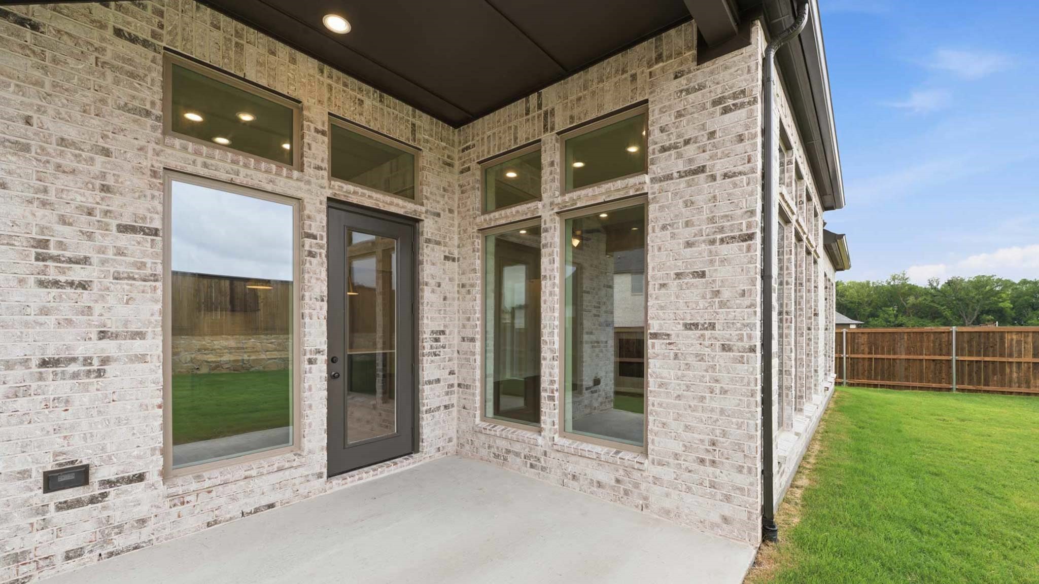 1816 Greenwich Lane Celina TX 75009
