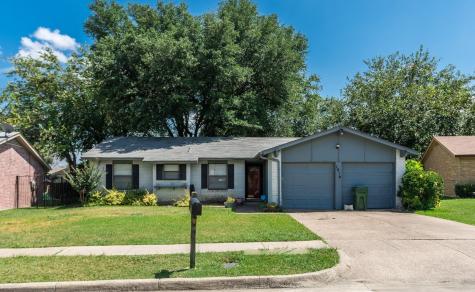 1016 Dawnview Street Arlington TX 76014