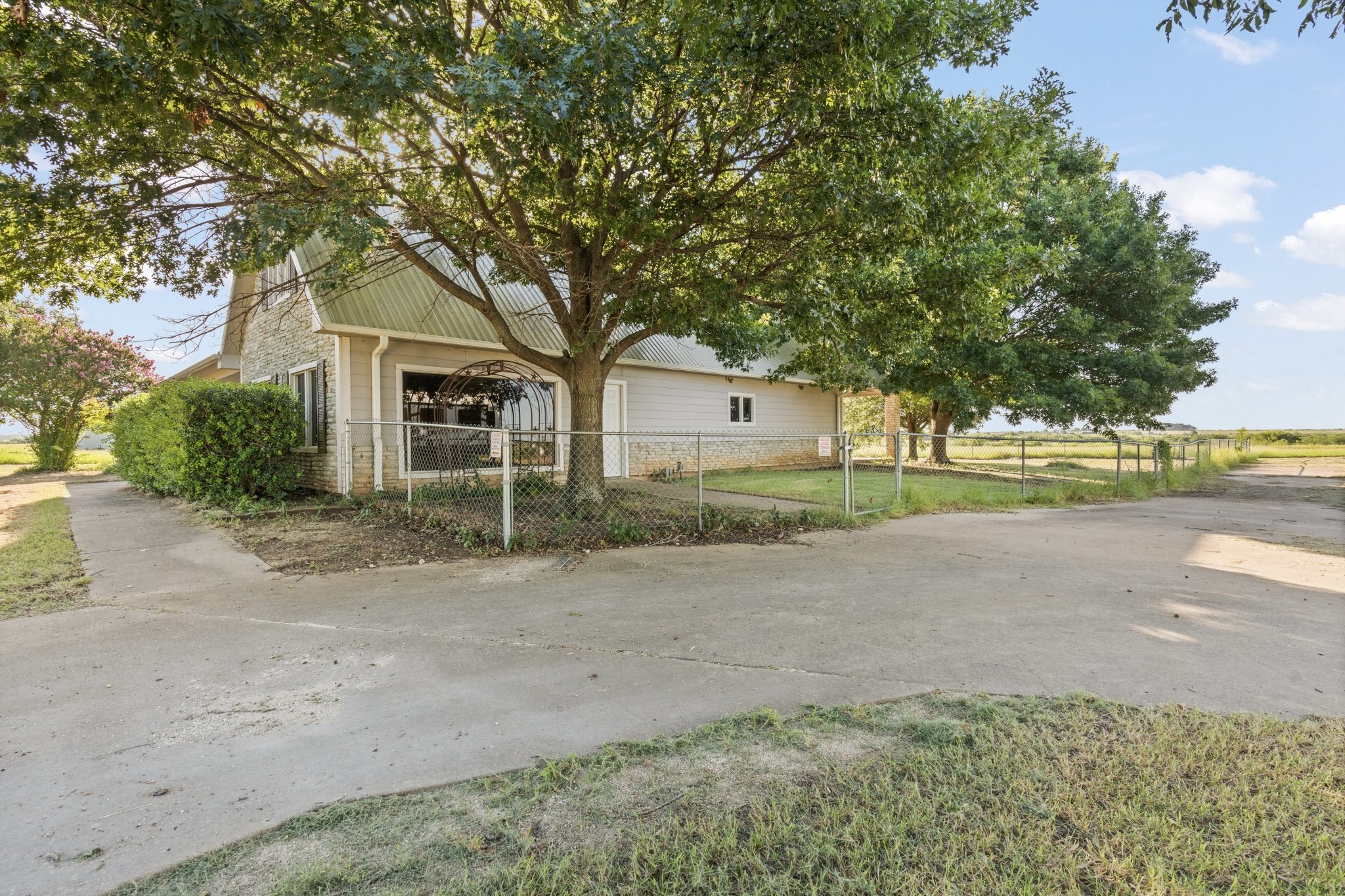 318 Hcr 4247 Hillsboro TX 76645
