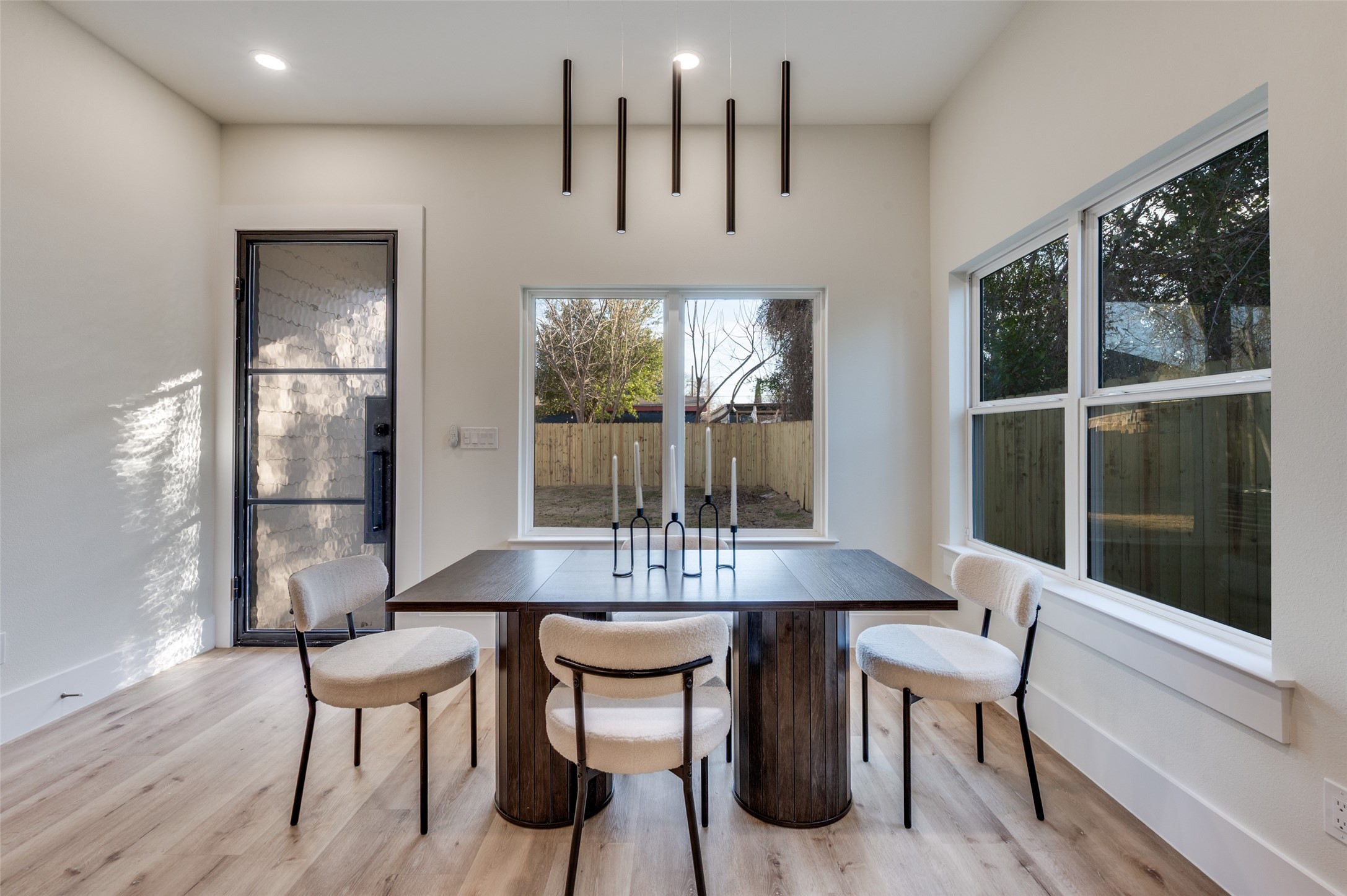 1836 Pueblo Street Dallas TX 75212