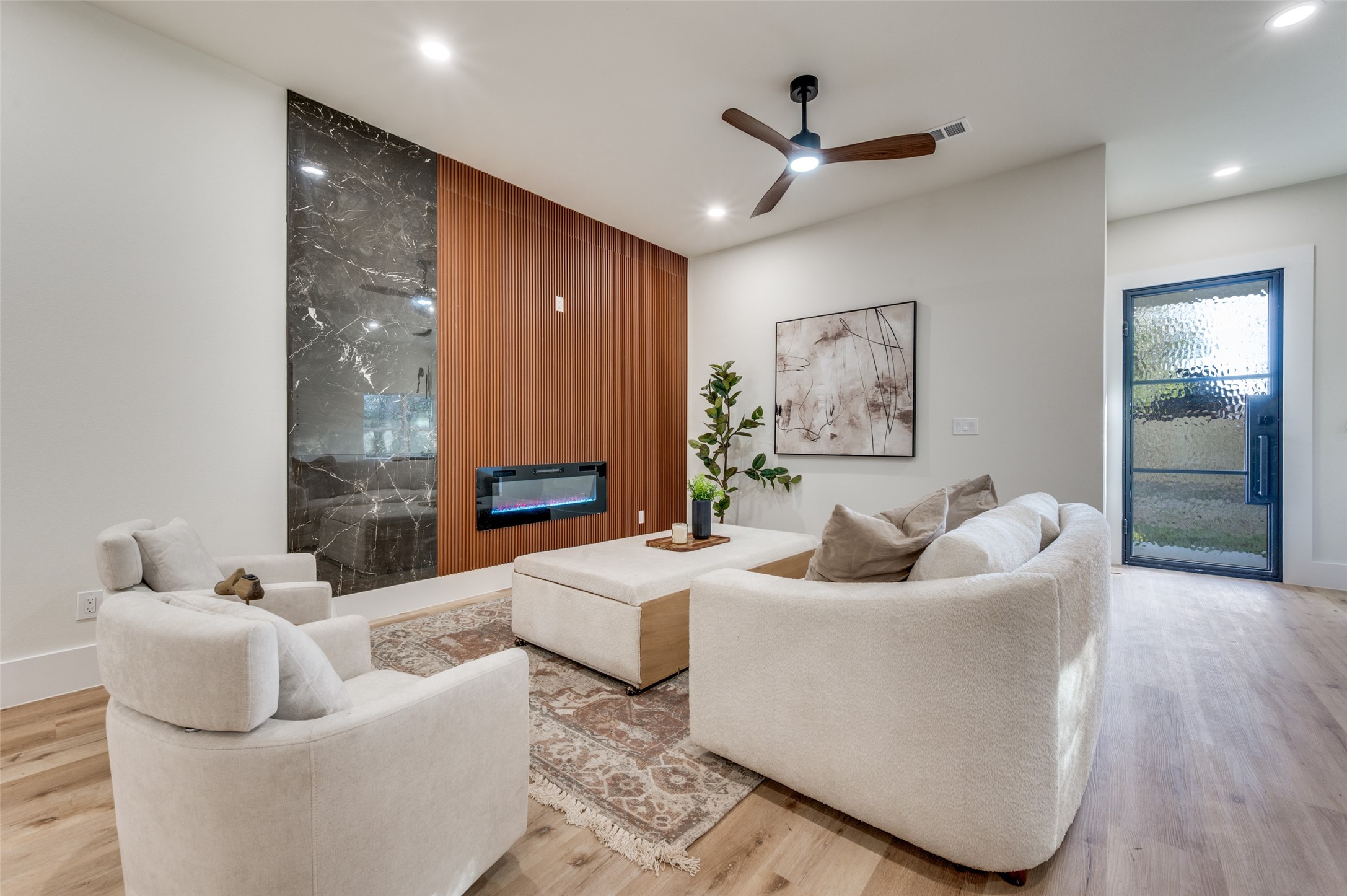 1836 Pueblo Street Dallas TX 75212
