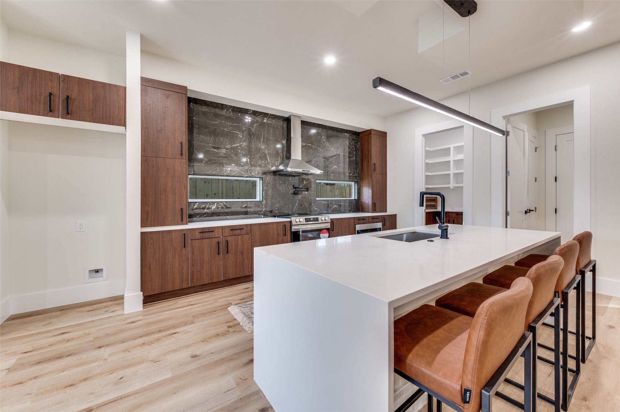 1836 Pueblo Street Dallas TX 75212