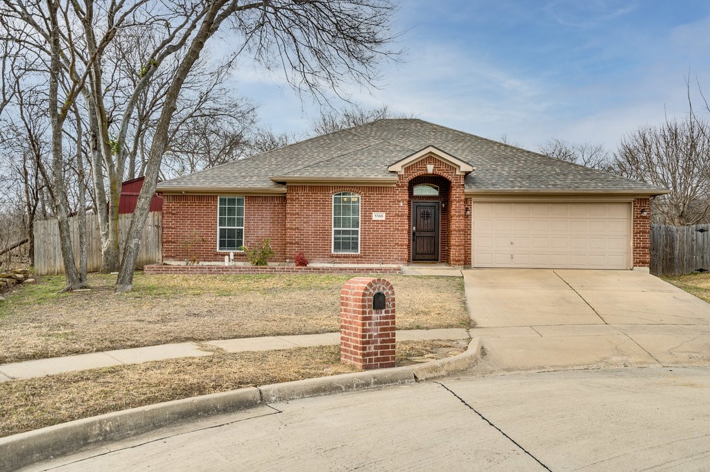 5500 Gessner Court Arlington TX 76018