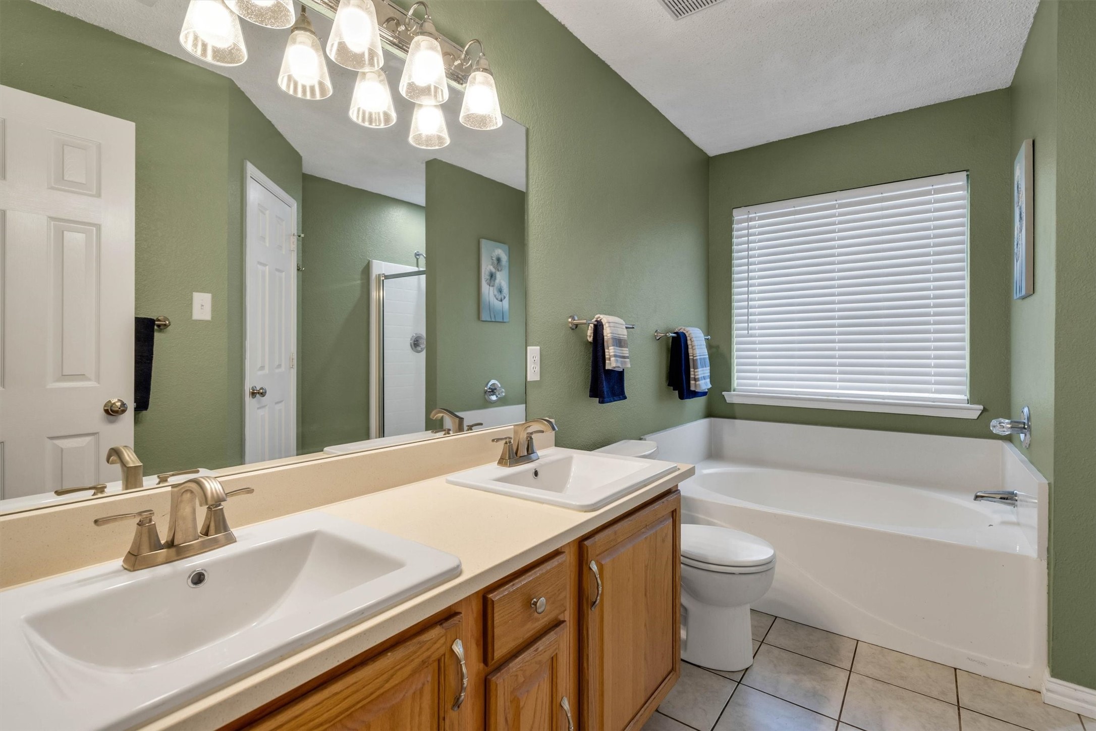 10240 Brea Canyon Road Fort Worth TX 76108