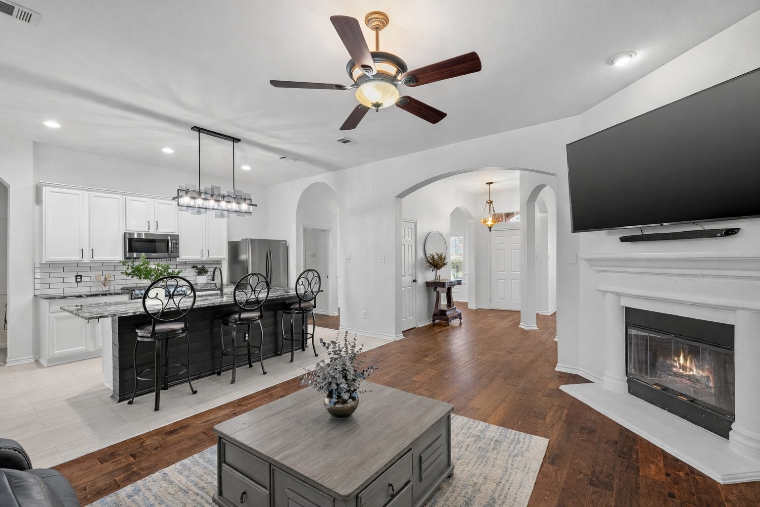 1011 Diane Street Aubrey TX 76227