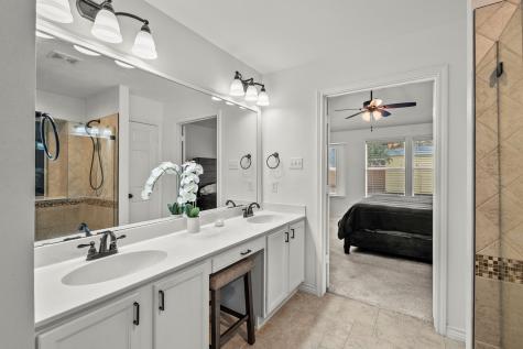 1011 Diane Street Aubrey TX 76227