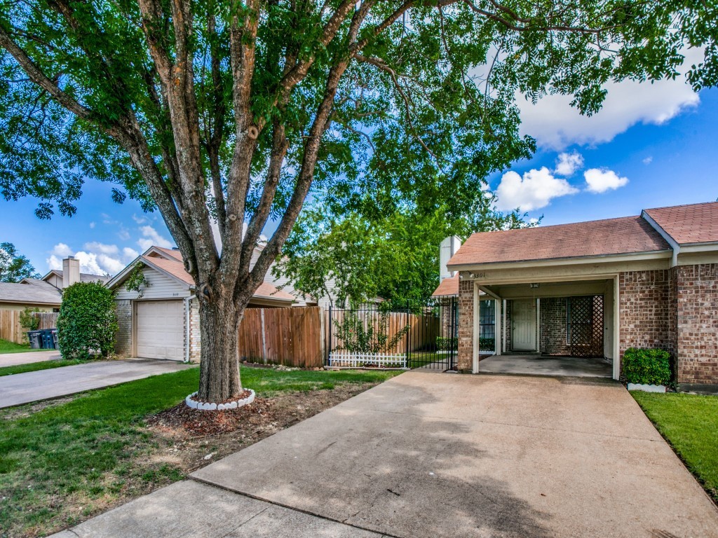 3301 Green Ridge Street Fort Worth TX 76133