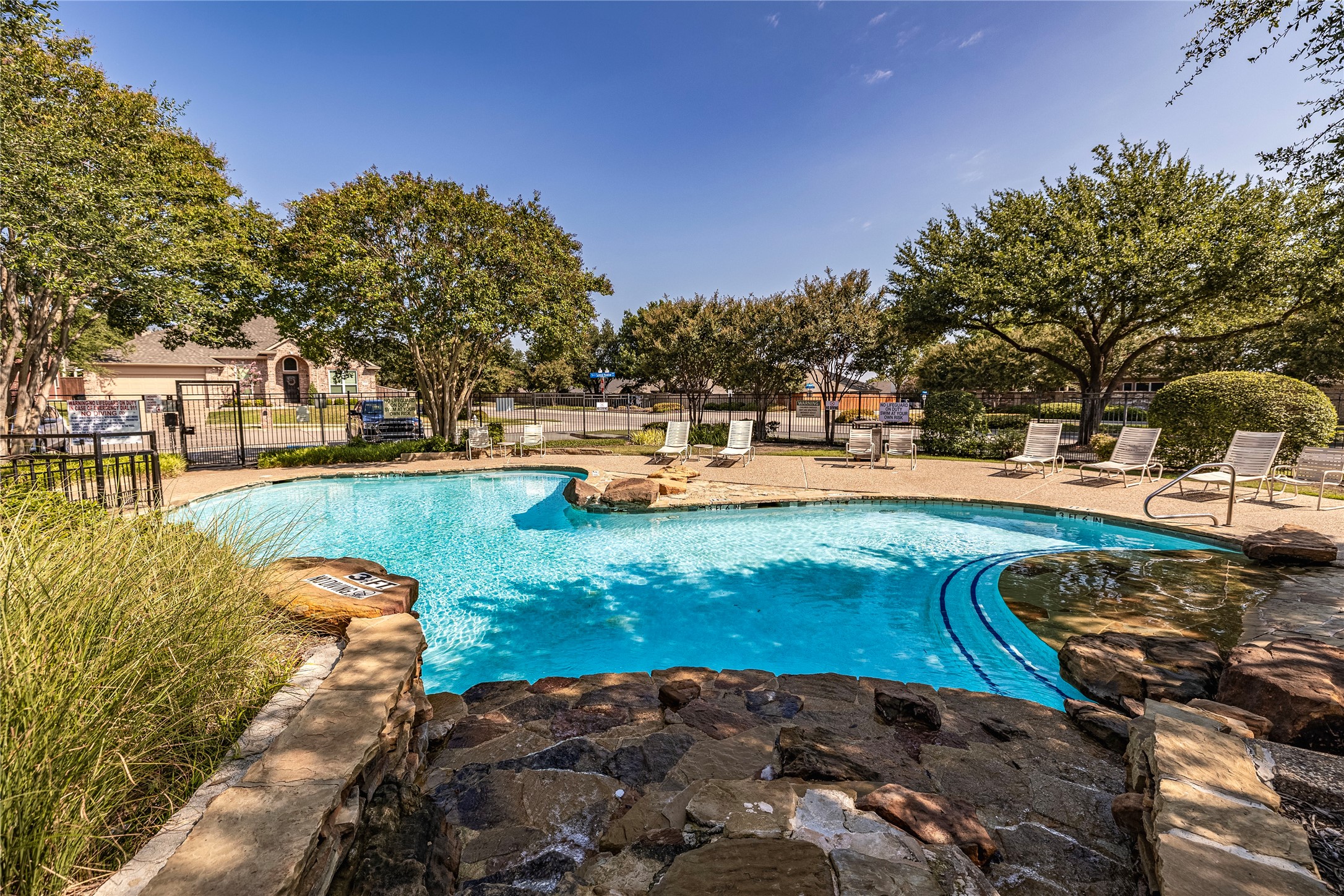 7407 Summit Meadow Lane Sachse TX 75048