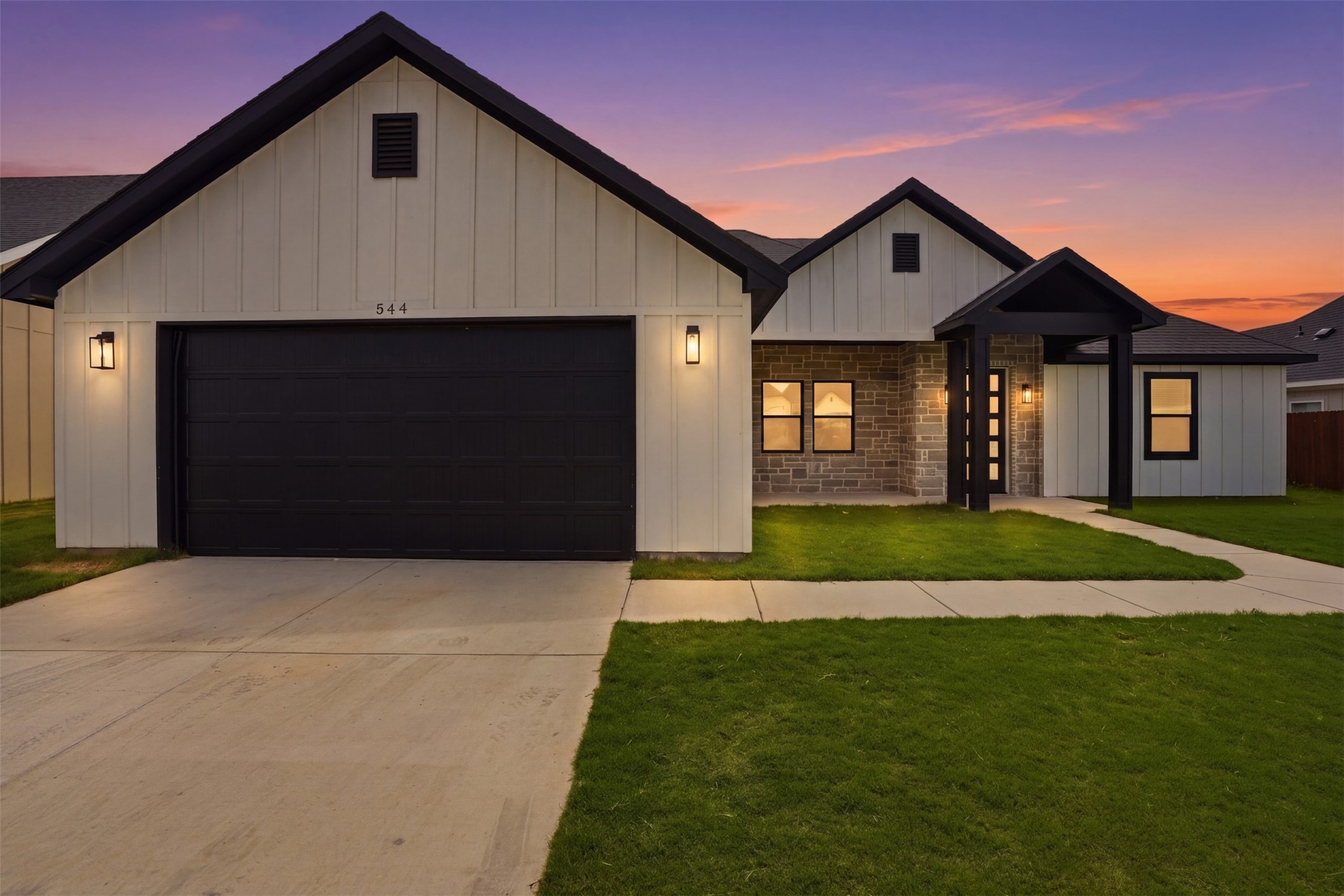 544 Highview Court Godley TX 76044
