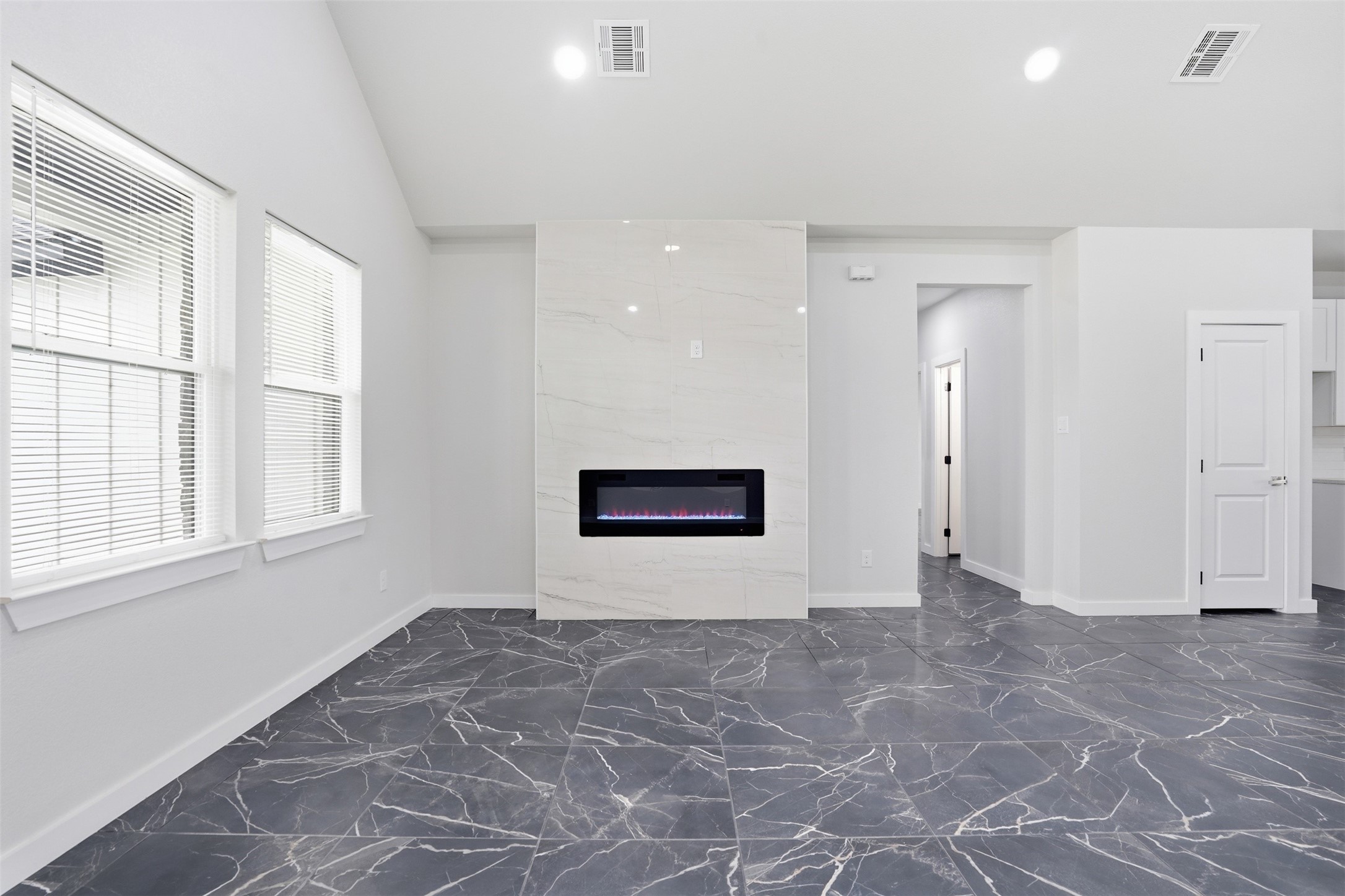 544 Highview Court Godley TX 76044