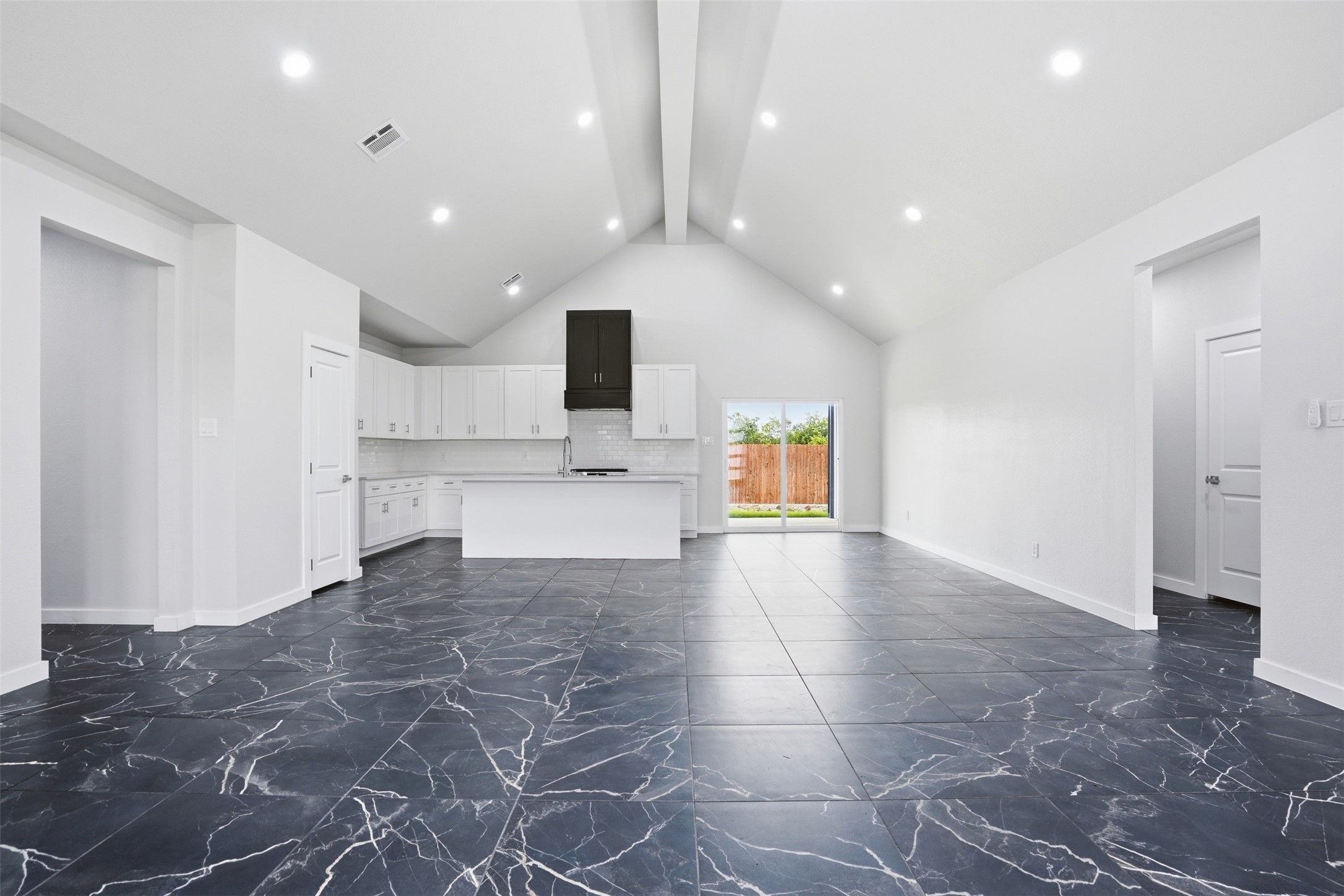 544 Highview Court Godley TX 76044