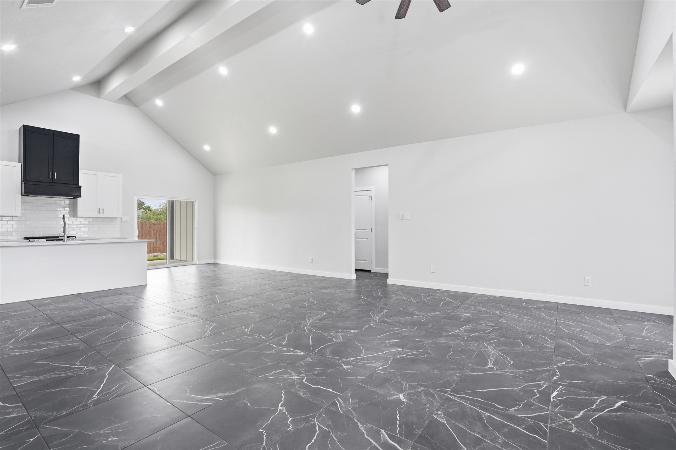 544 Highview Court Godley TX 76044