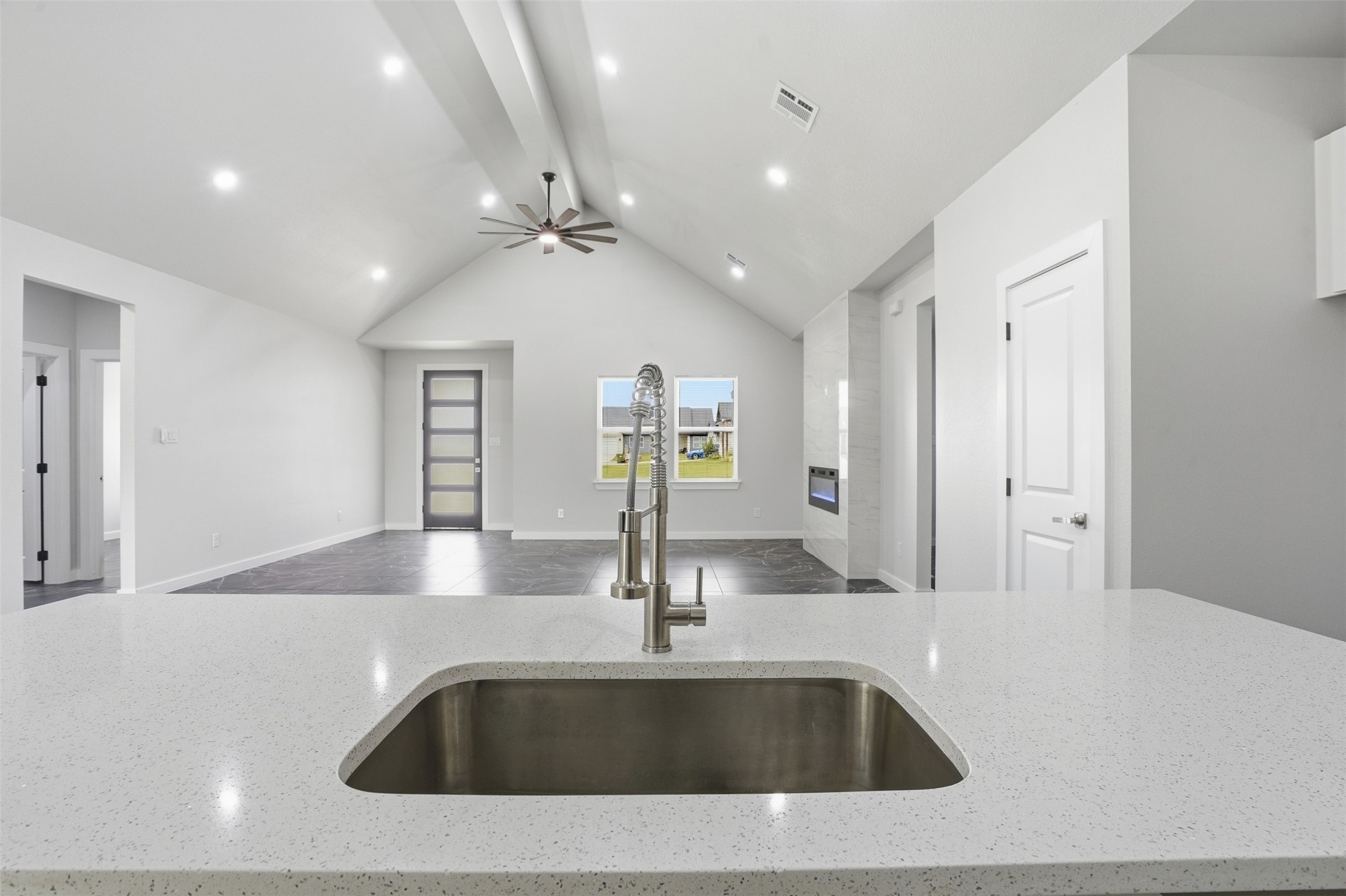 544 Highview Court Godley TX 76044