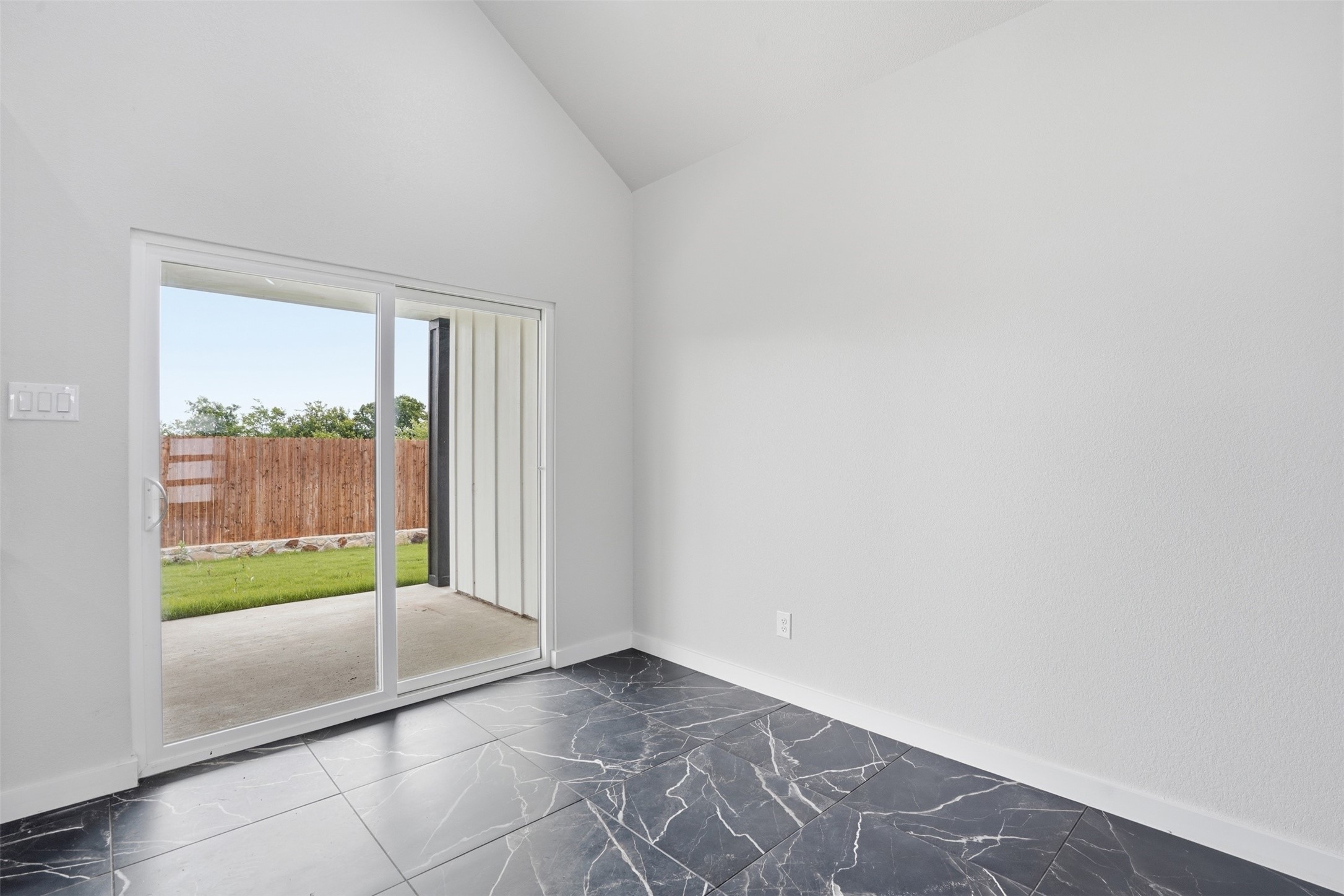 544 Highview Court Godley TX 76044
