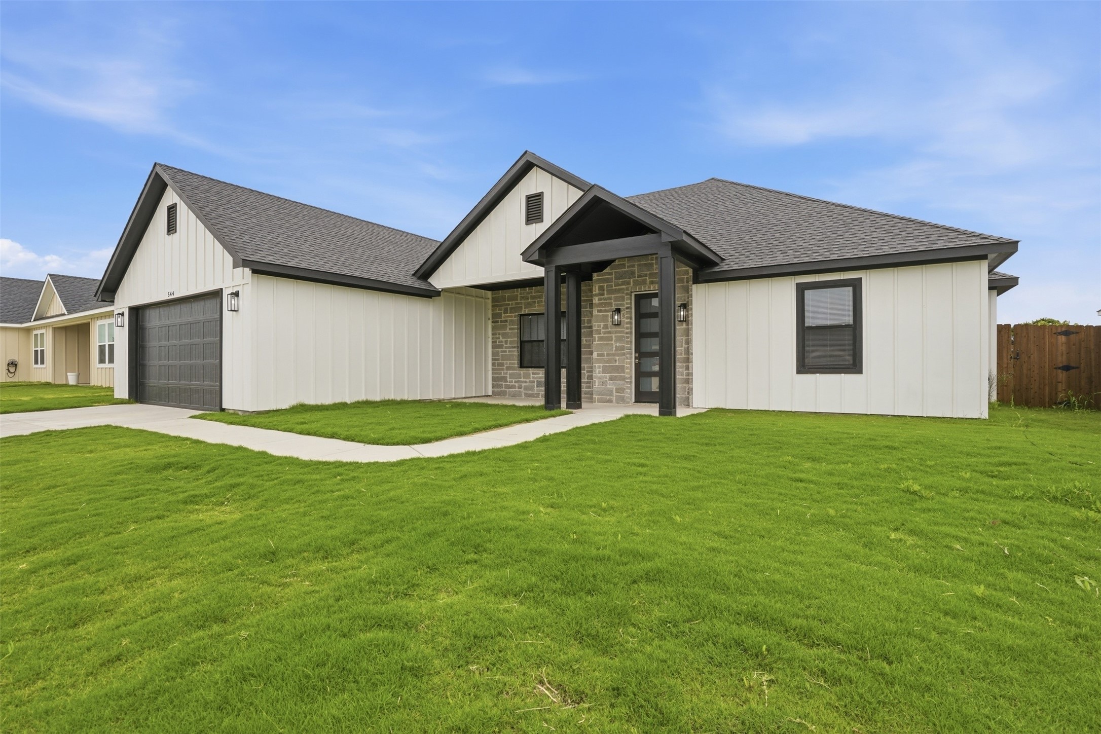 544 Highview Court Godley TX 76044