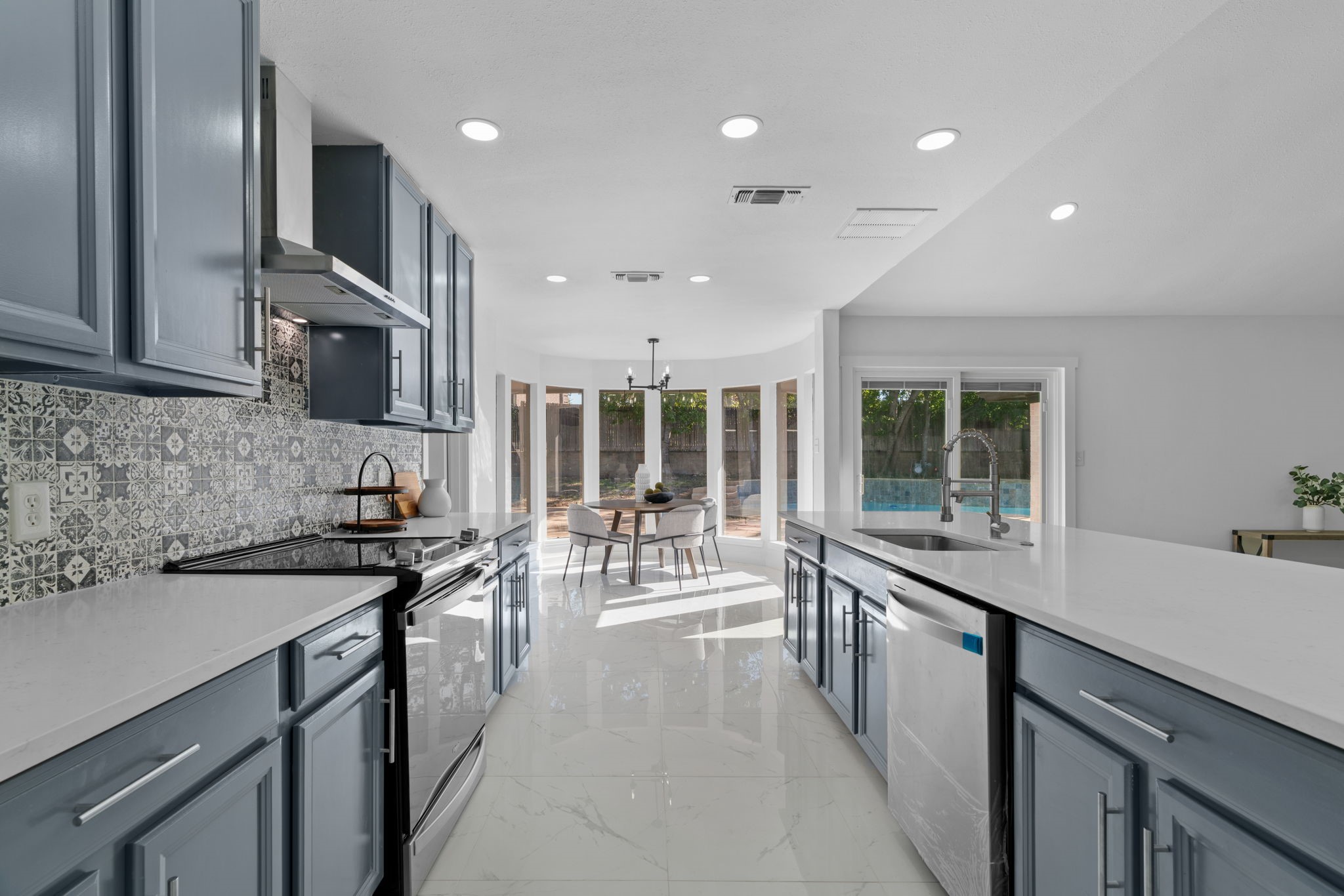 4412 Diamond Loch N North Richland Hills TX 76180
