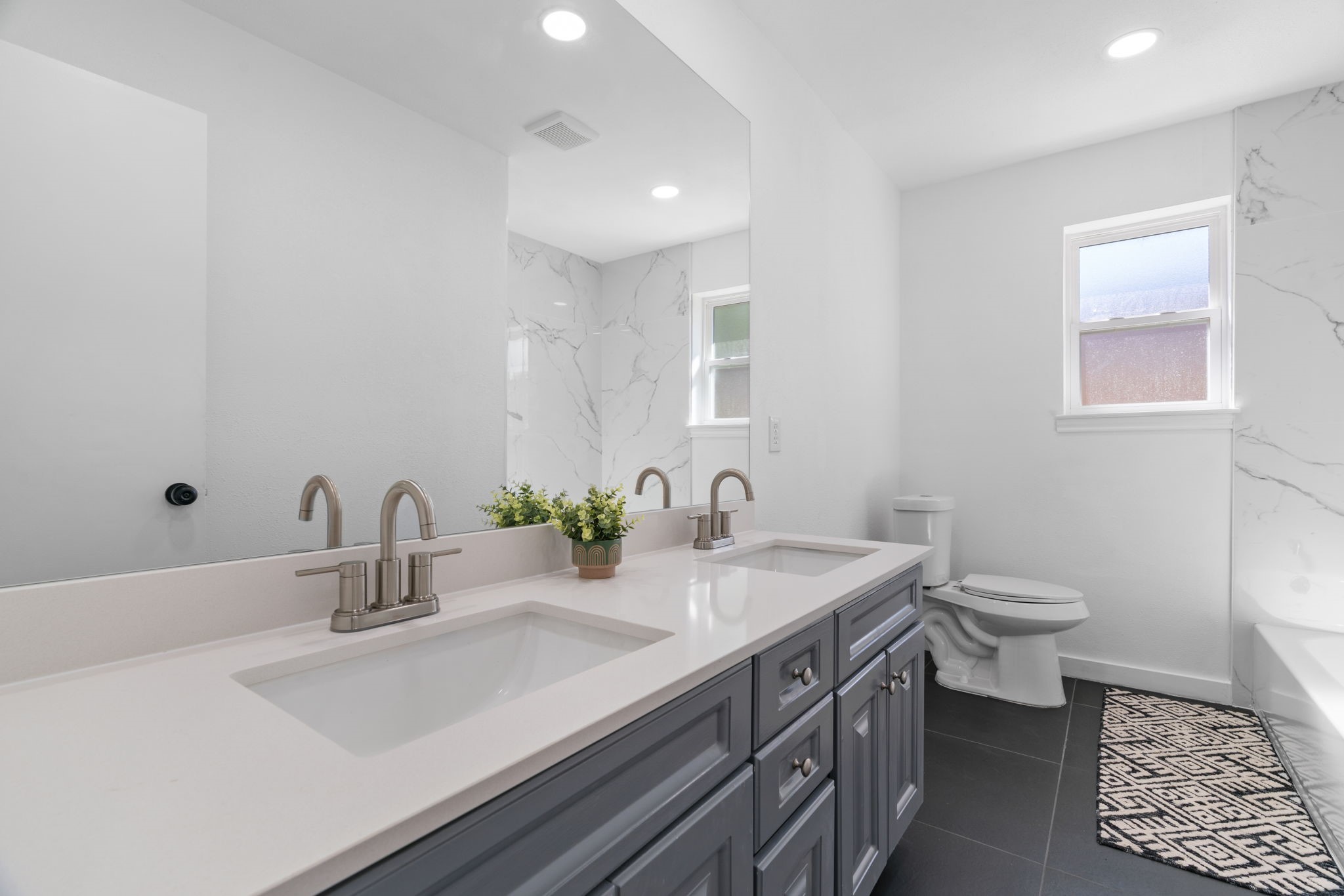 4412 Diamond Loch N North Richland Hills TX 76180
