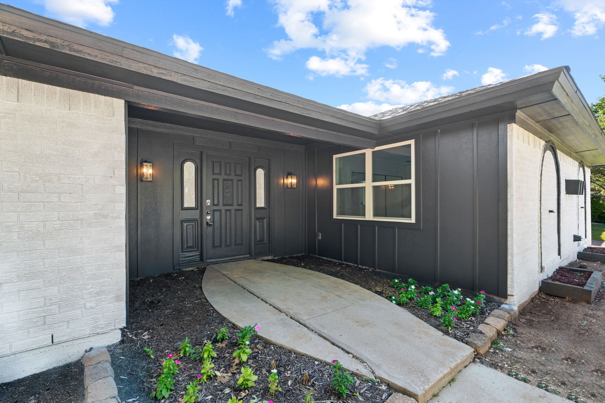 4412 Diamond Loch N North Richland Hills TX 76180