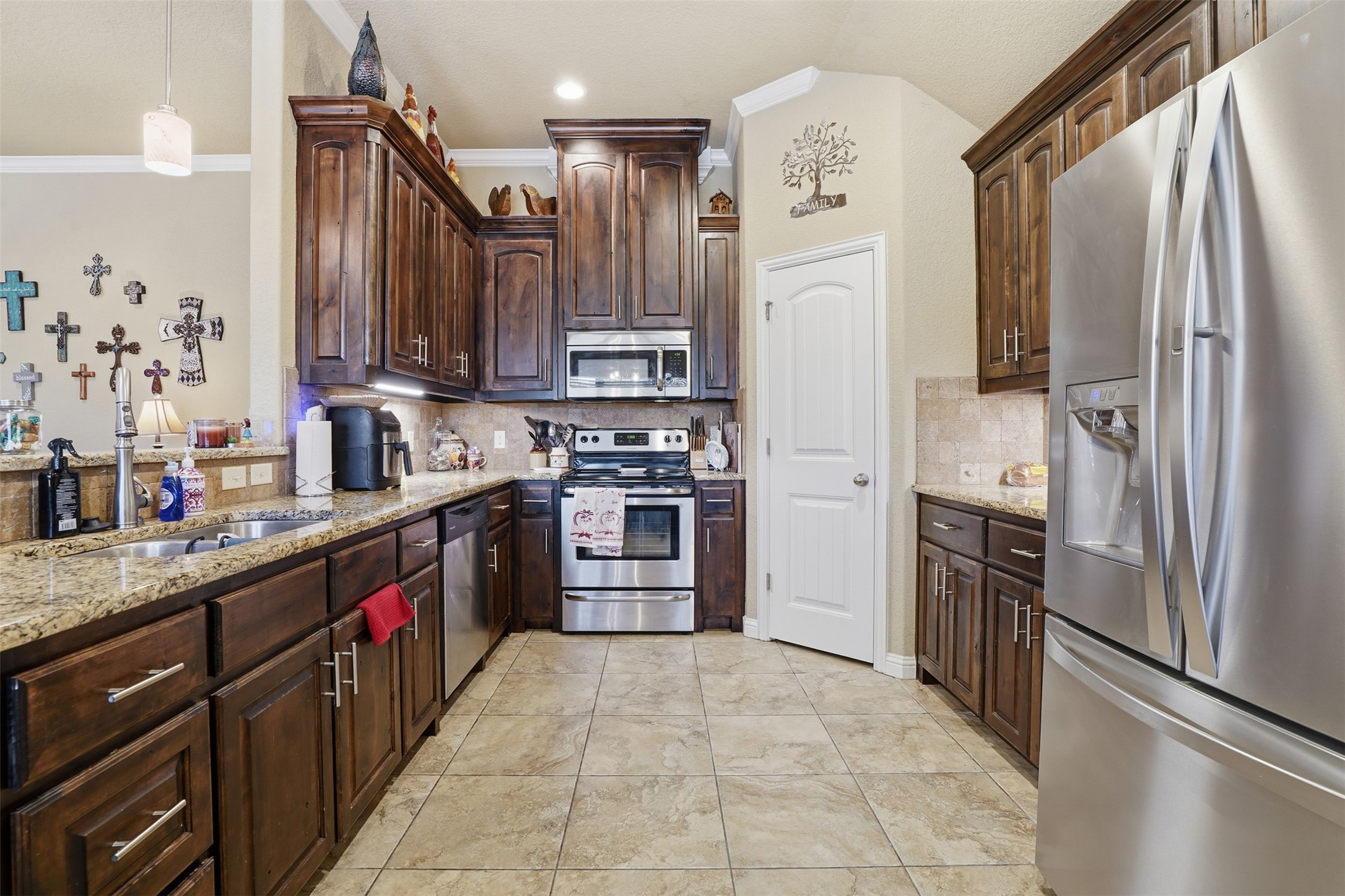 306 Donna Circle Granbury TX 76049
